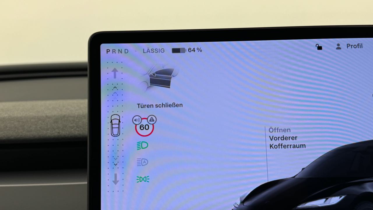 TESLA Model 3 RWD-image-10