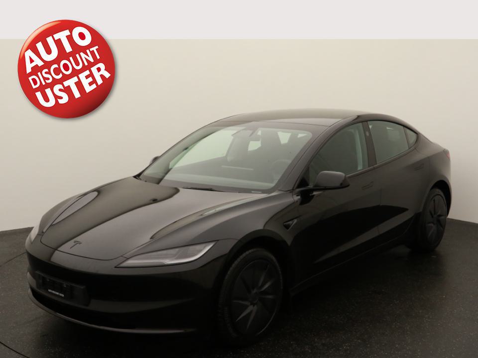 TESLA Model 3 RWD