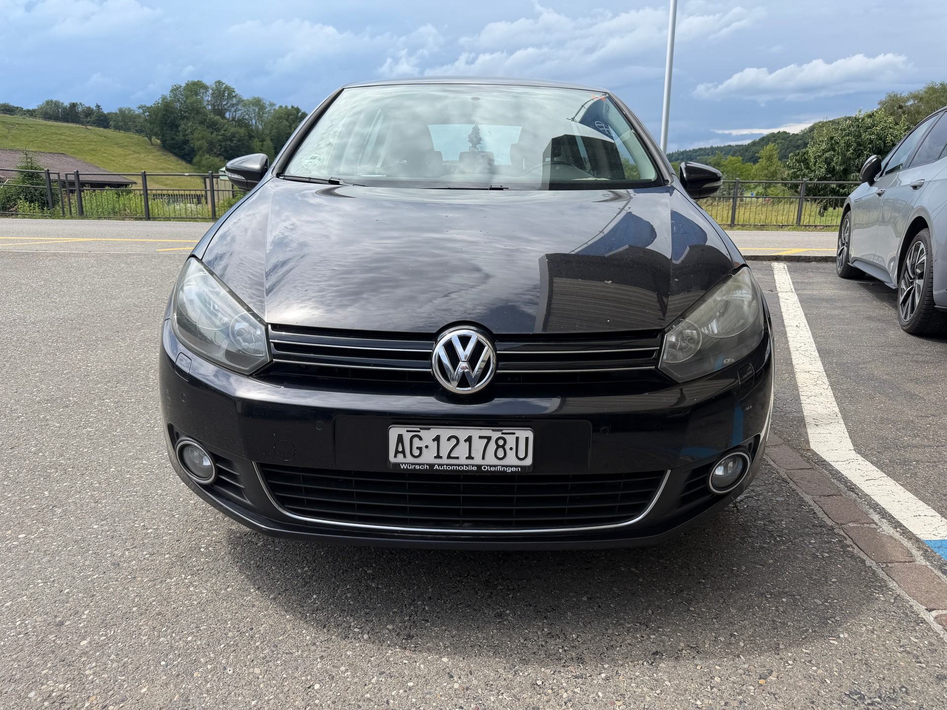 VW Golf 1.4 TSI Trendline-showroom-element-2
