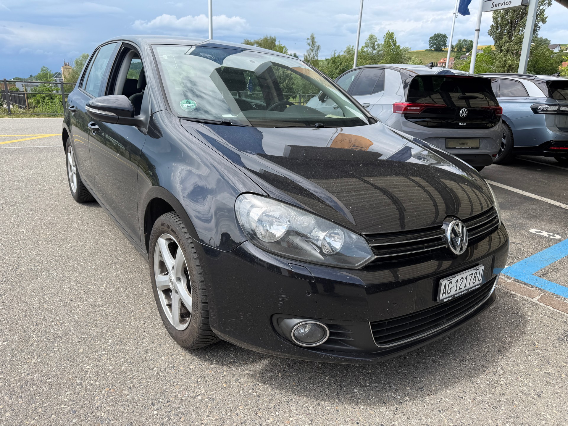 VW Golf 1.4 TSI Trendline-showroom-element-1