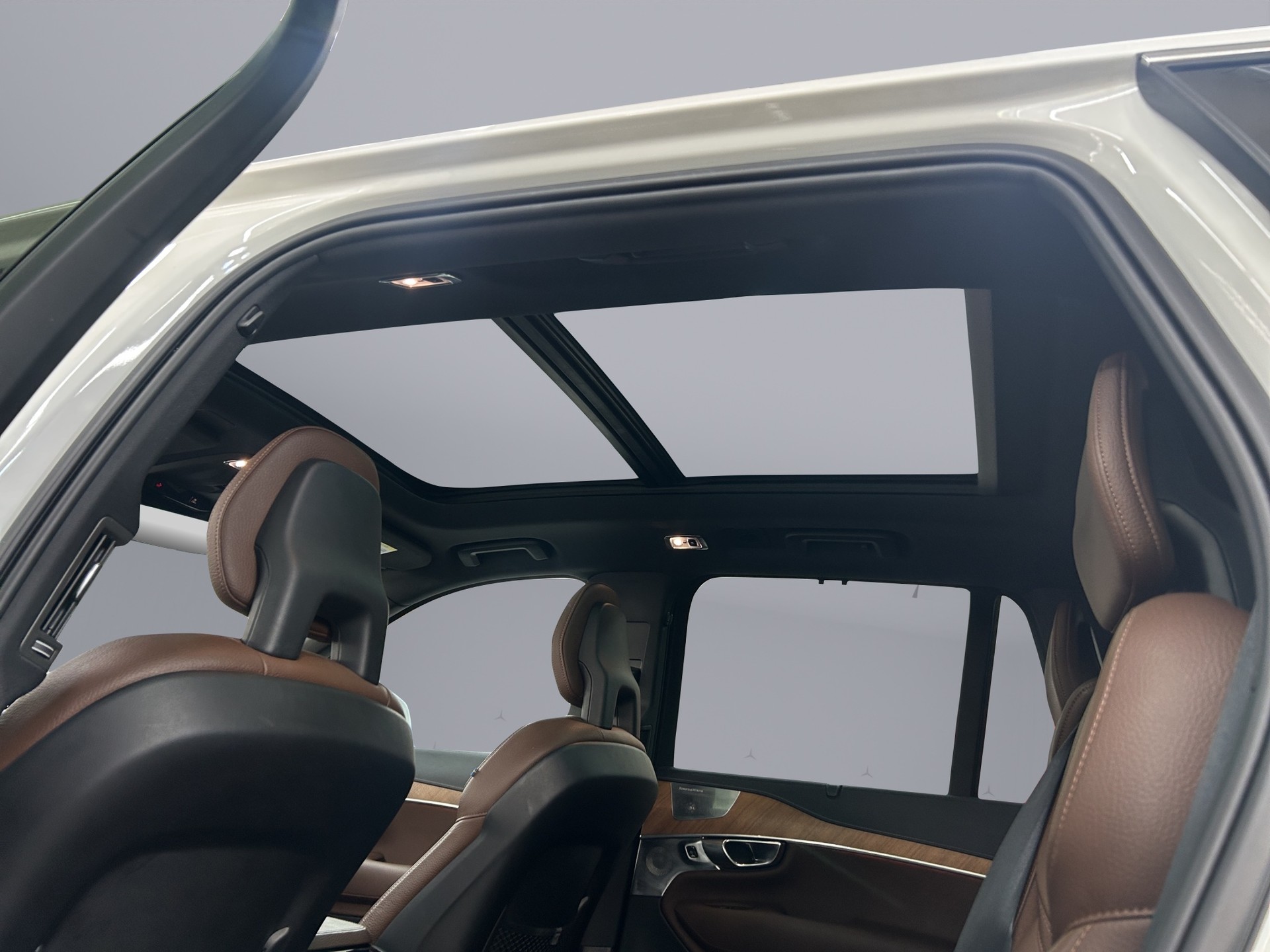 VOLVO XC90 2.0 T8 TE Inscription 7P. eAWD-image-10