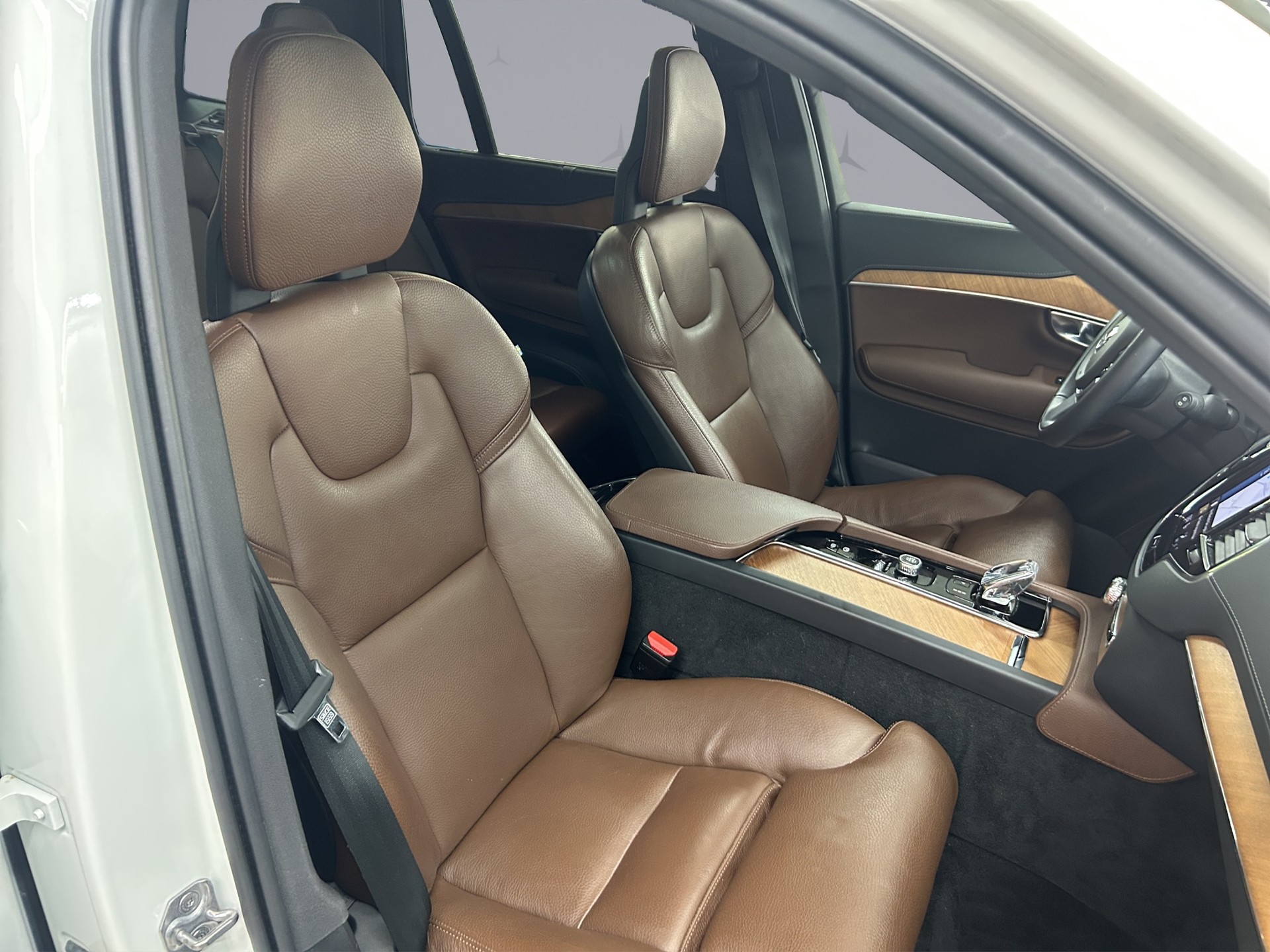 VOLVO XC90 2.0 T8 TE Inscription 7P. eAWD-image-16