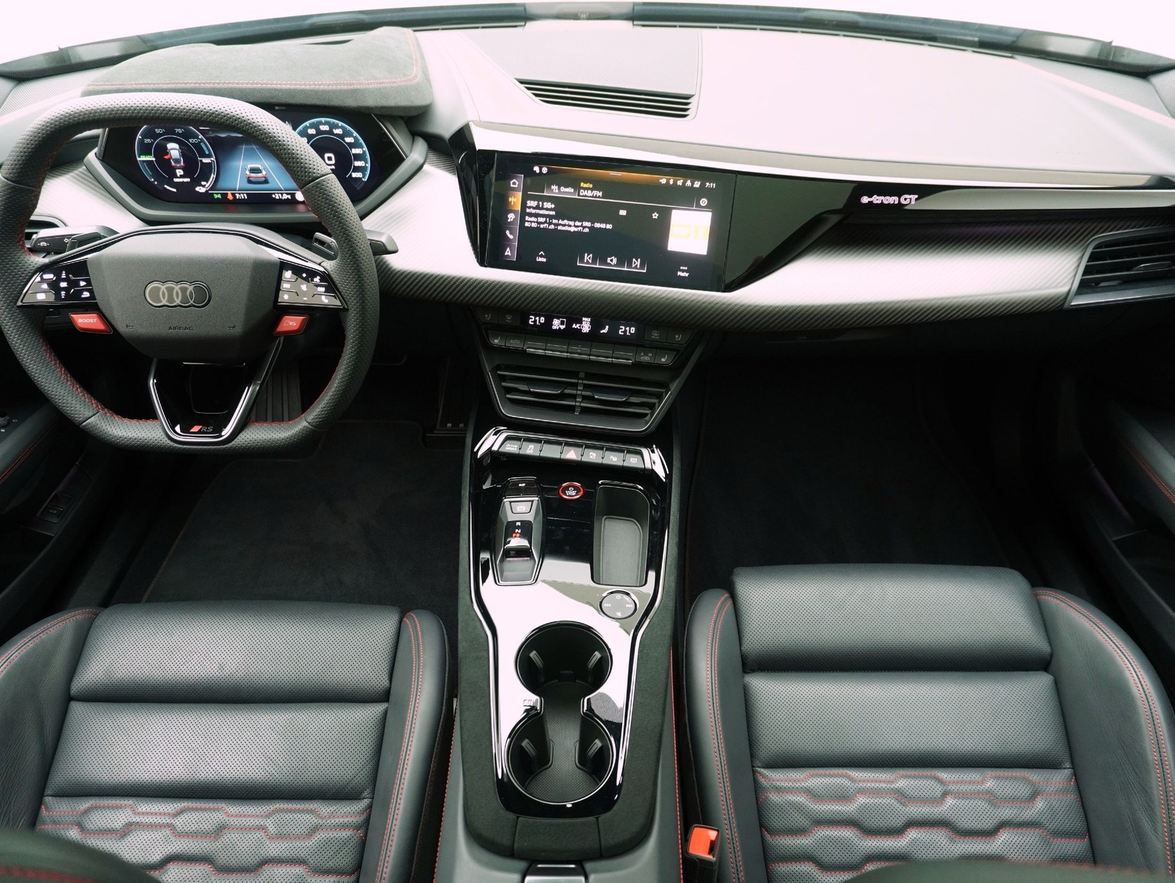 AUDI e-tron GT RS quattro performance **Audi Werksgarantie bis 10/2030**-image-18