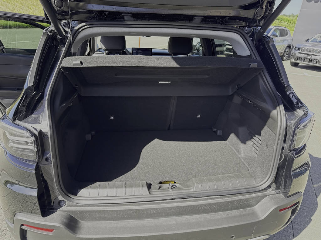 JEEP Avenger Summit-image-11