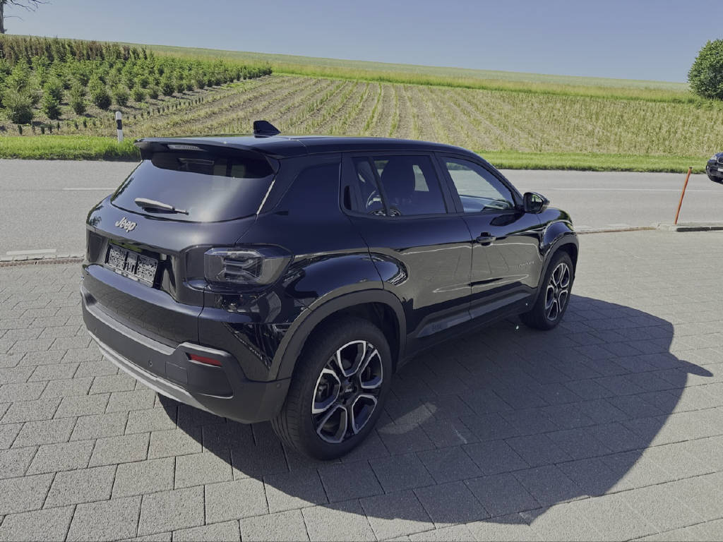 JEEP Avenger Summit-image-5