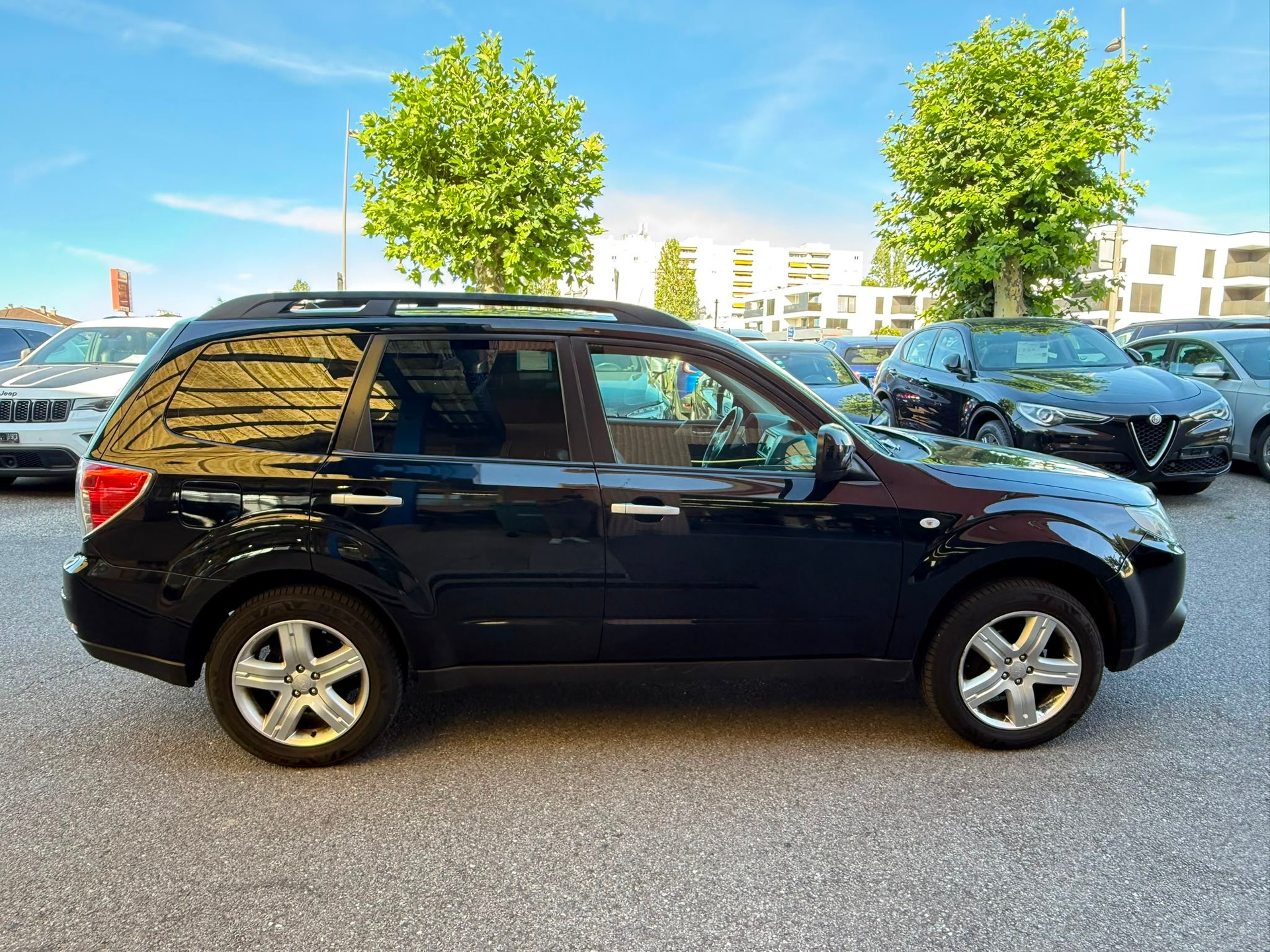 SUBARU Forester 2.0X Advantage Automatic-image-4