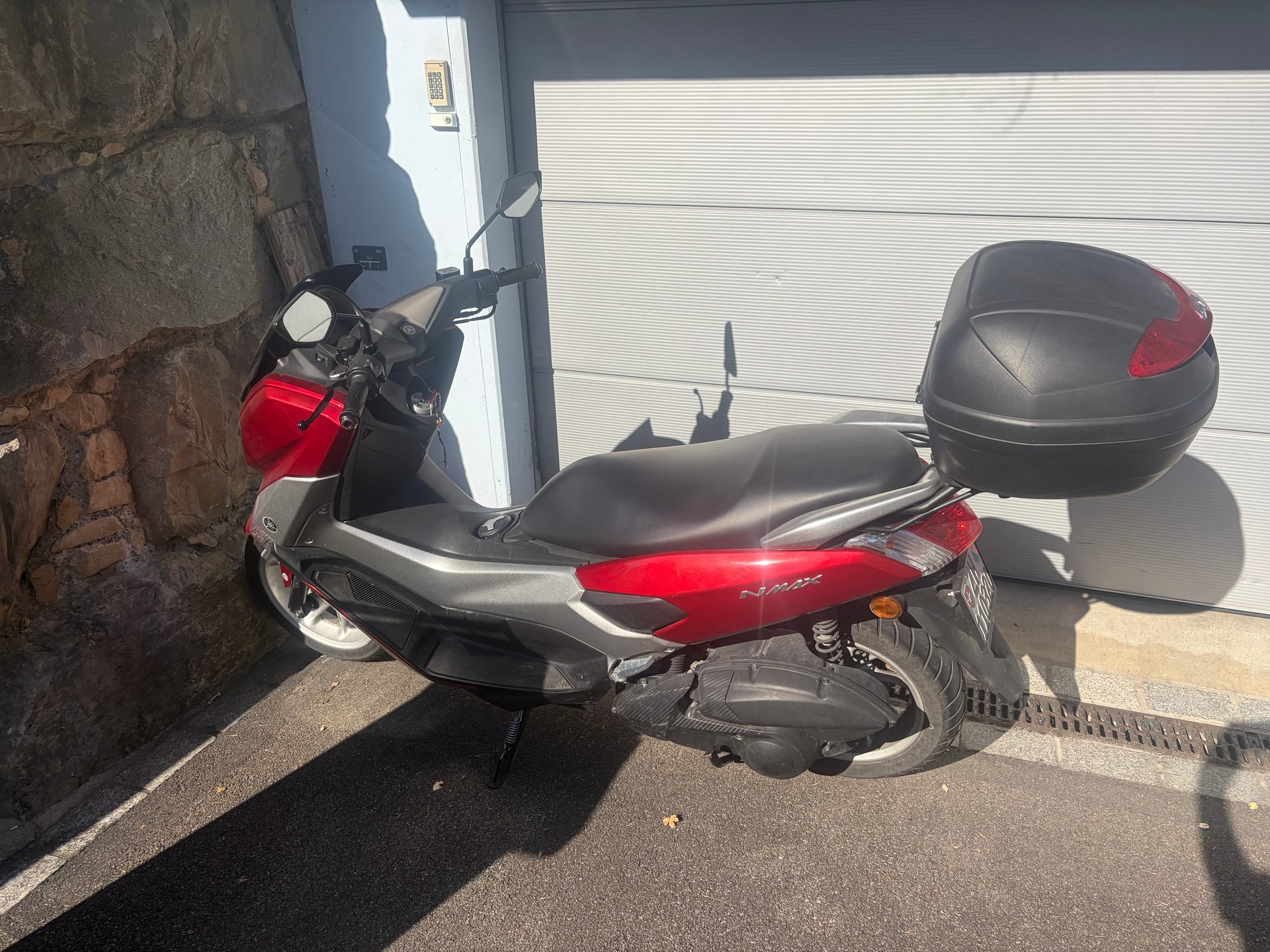 YAMAHA N-Max GPD 125A ABS-image-1