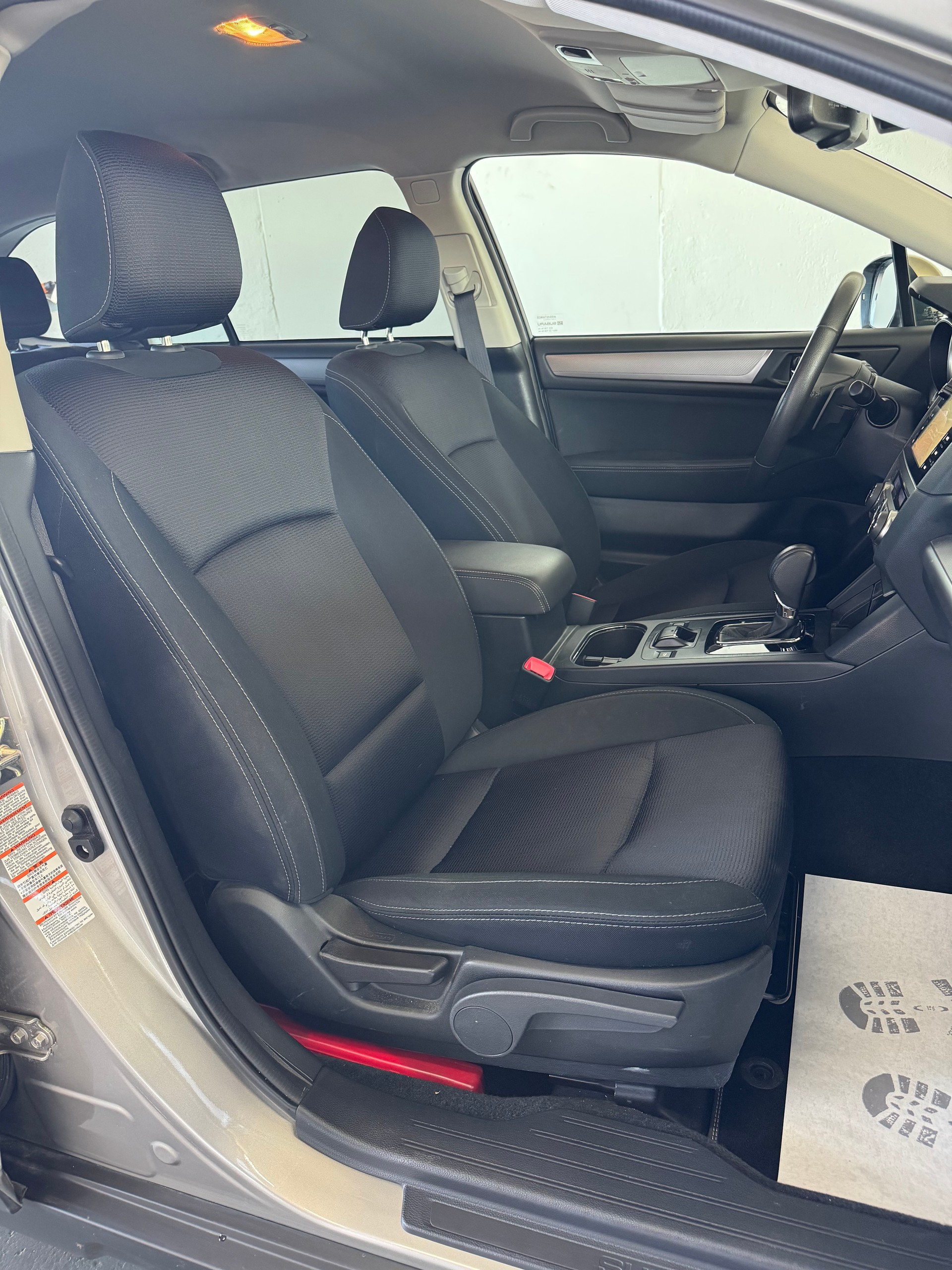 SUBARU Outback 2.0D Swiss AWD Lineartronic-image-22