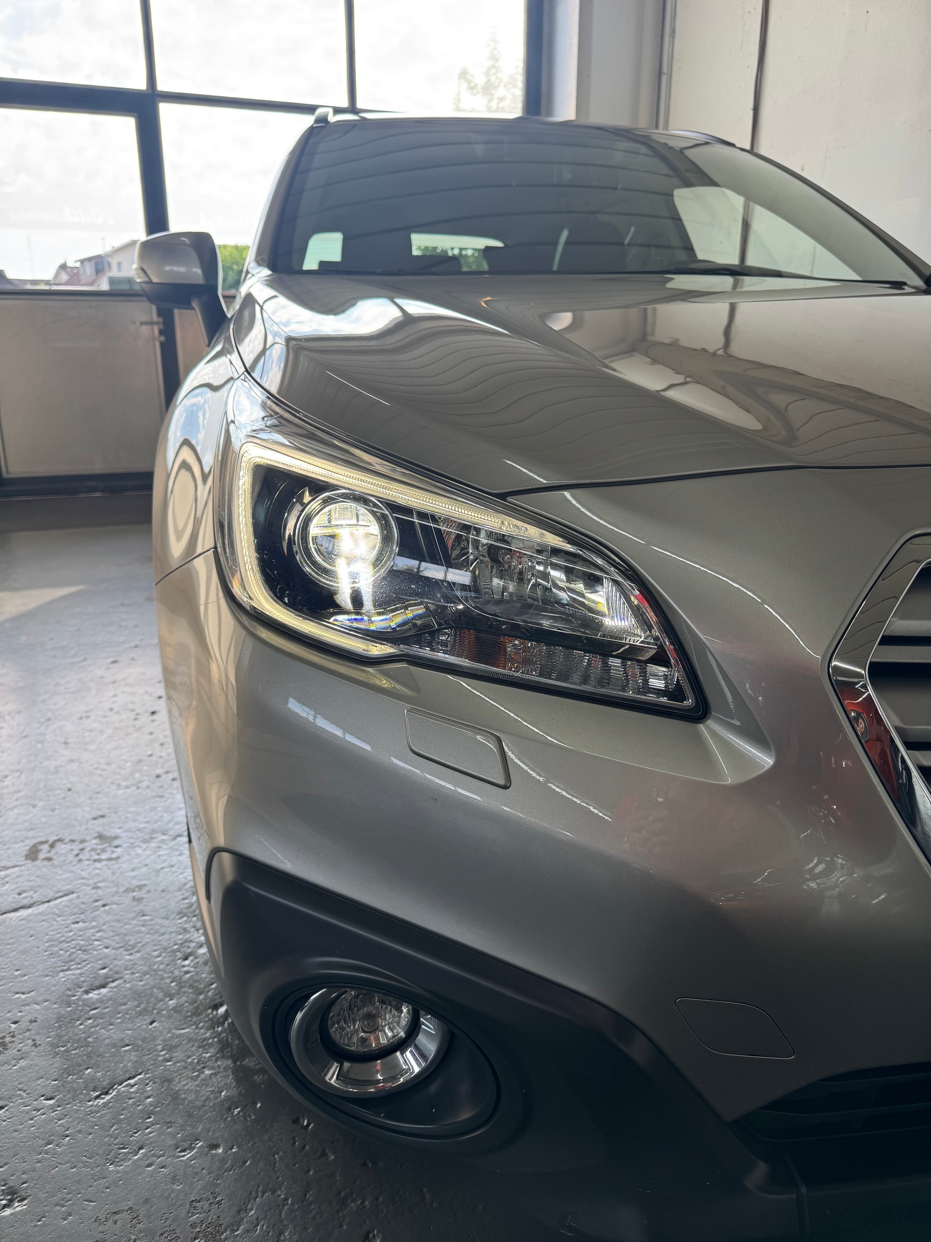 SUBARU Outback 2.0D Swiss AWD Lineartronic-showroom-element-3