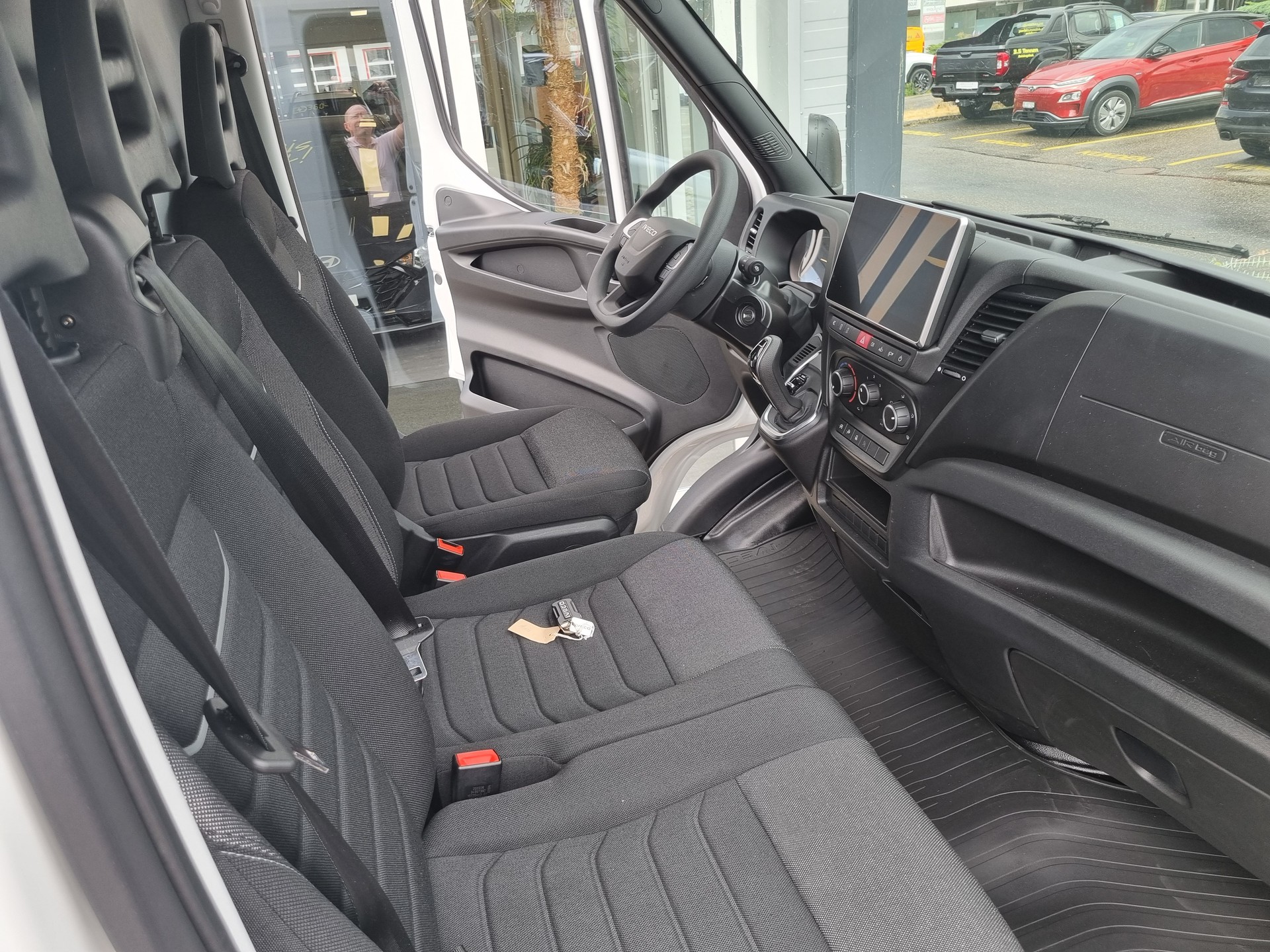 IVECO Daily 35S16HA8V L4H2 4100mm 3500kg Anhängelast-image-12