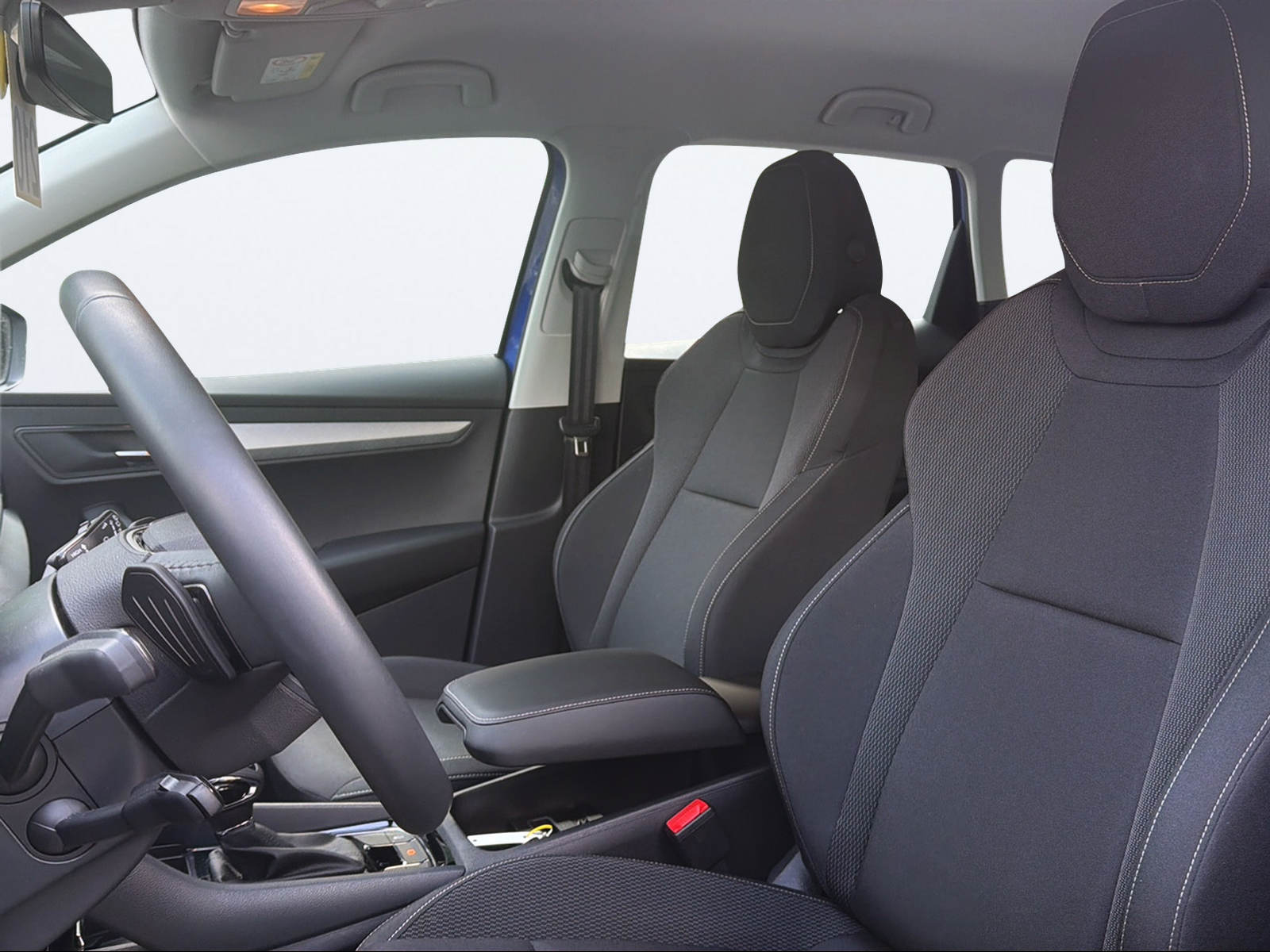 SKODA Karoq 2.0 TDI CR Selection 4x4 DSG-image-9