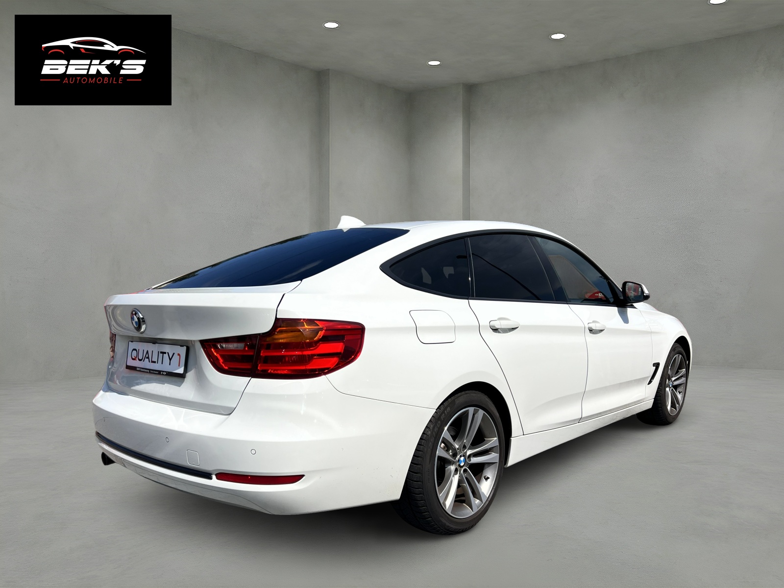 BMW 320d GT Sport Line Steptronic-image-4