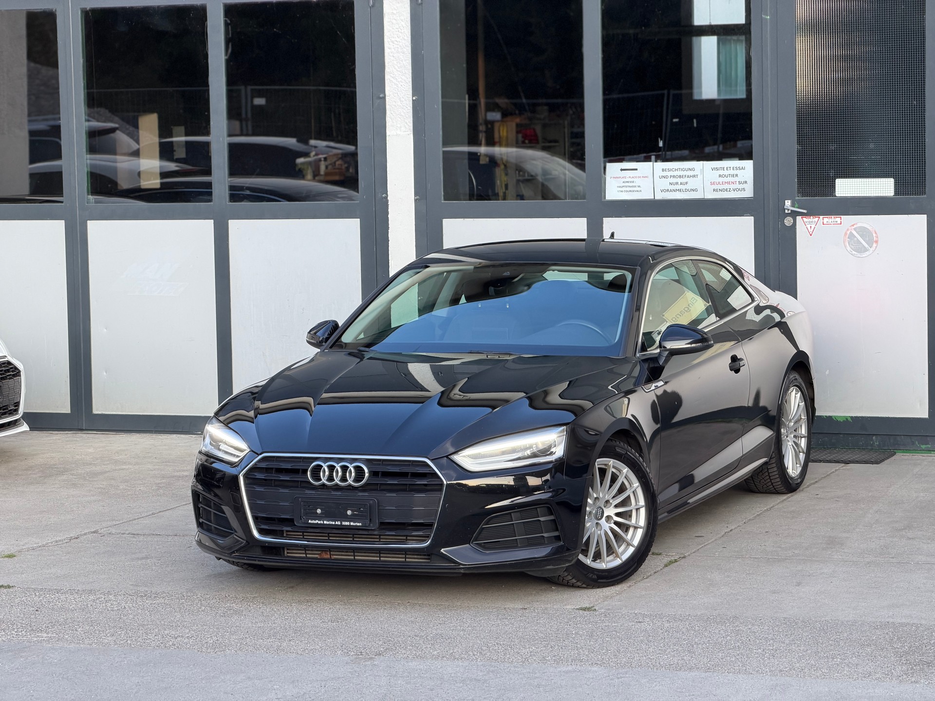 AUDI A5 Coupé 40 TFSI Sport-image-0