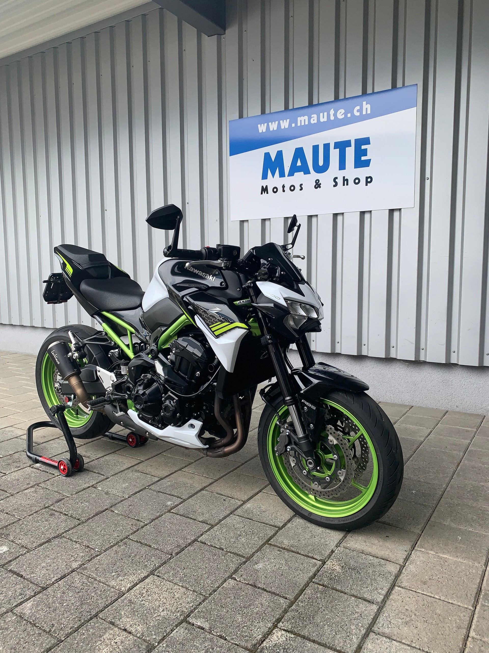 KAWASAKI Z 900 (70kW)-image-1