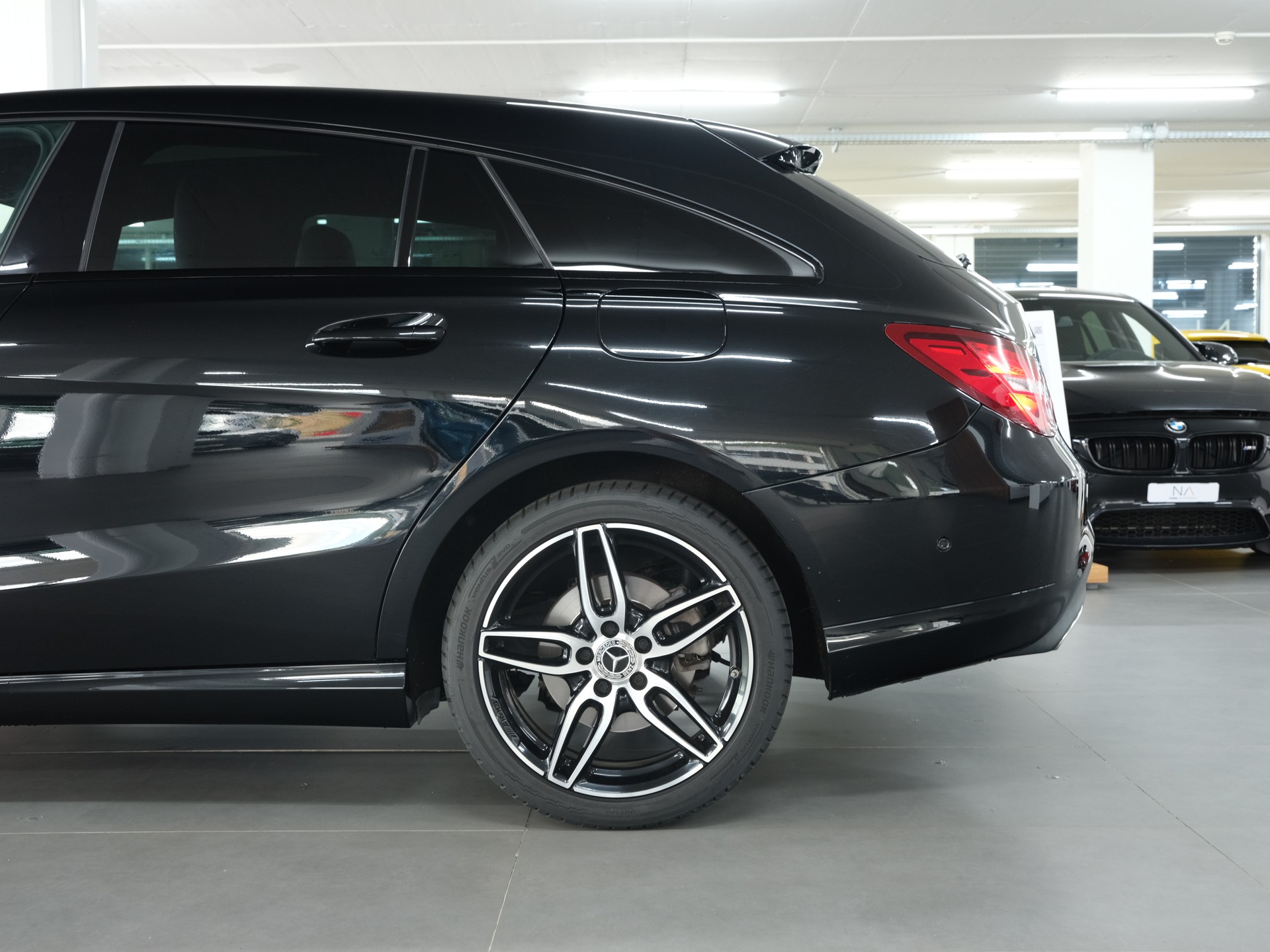 MERCEDES-BENZ CLA Shooting Brake 200 AMG Line 7G-DCT *Panorama* *Rückfahrkamera* *Night Star*-image-11