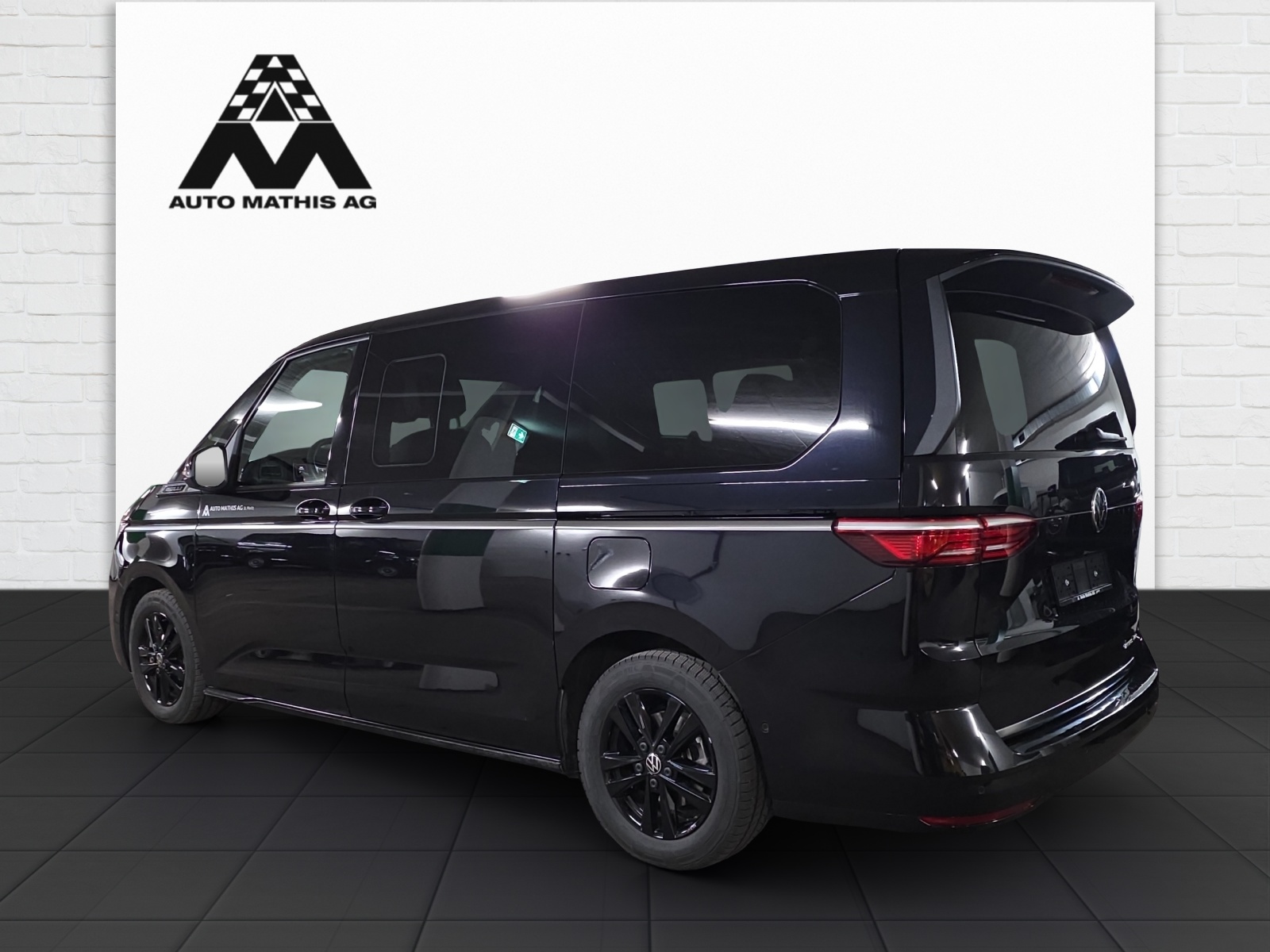 VW Multivan 1.5 eHybrid Style Liberty Lang DSG-showroom-element-3