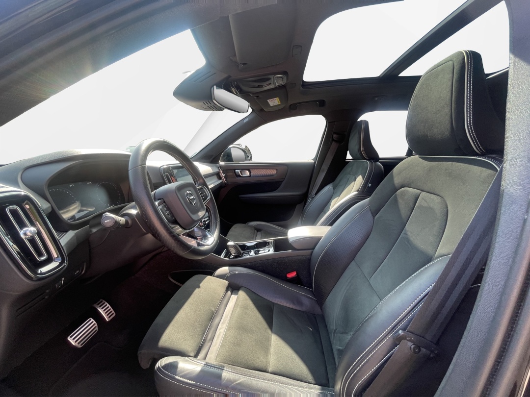 VOLVO XC40 T5 AWD R-Design Geartronic-image-8