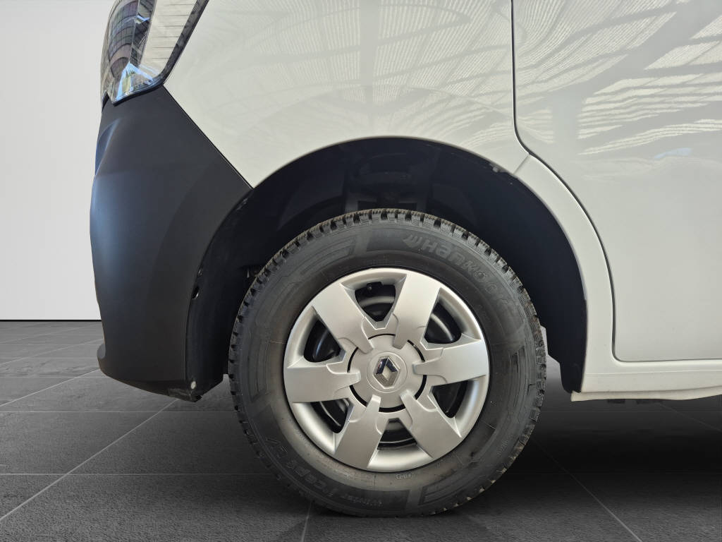 RENAULT Master Kombi 3.0 t L1H1 2.3 dCi 135 TwinTurbo-image-18