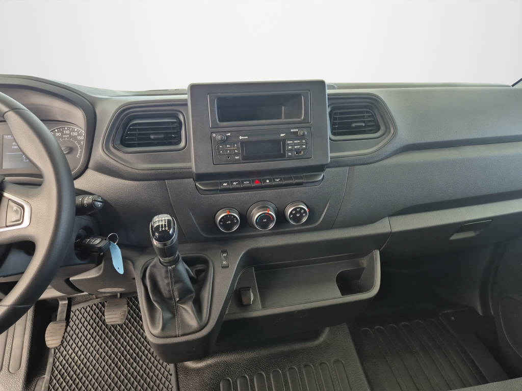 RENAULT Master Kombi 3.0 t L1H1 2.3 dCi 135 TwinTurbo-image-11