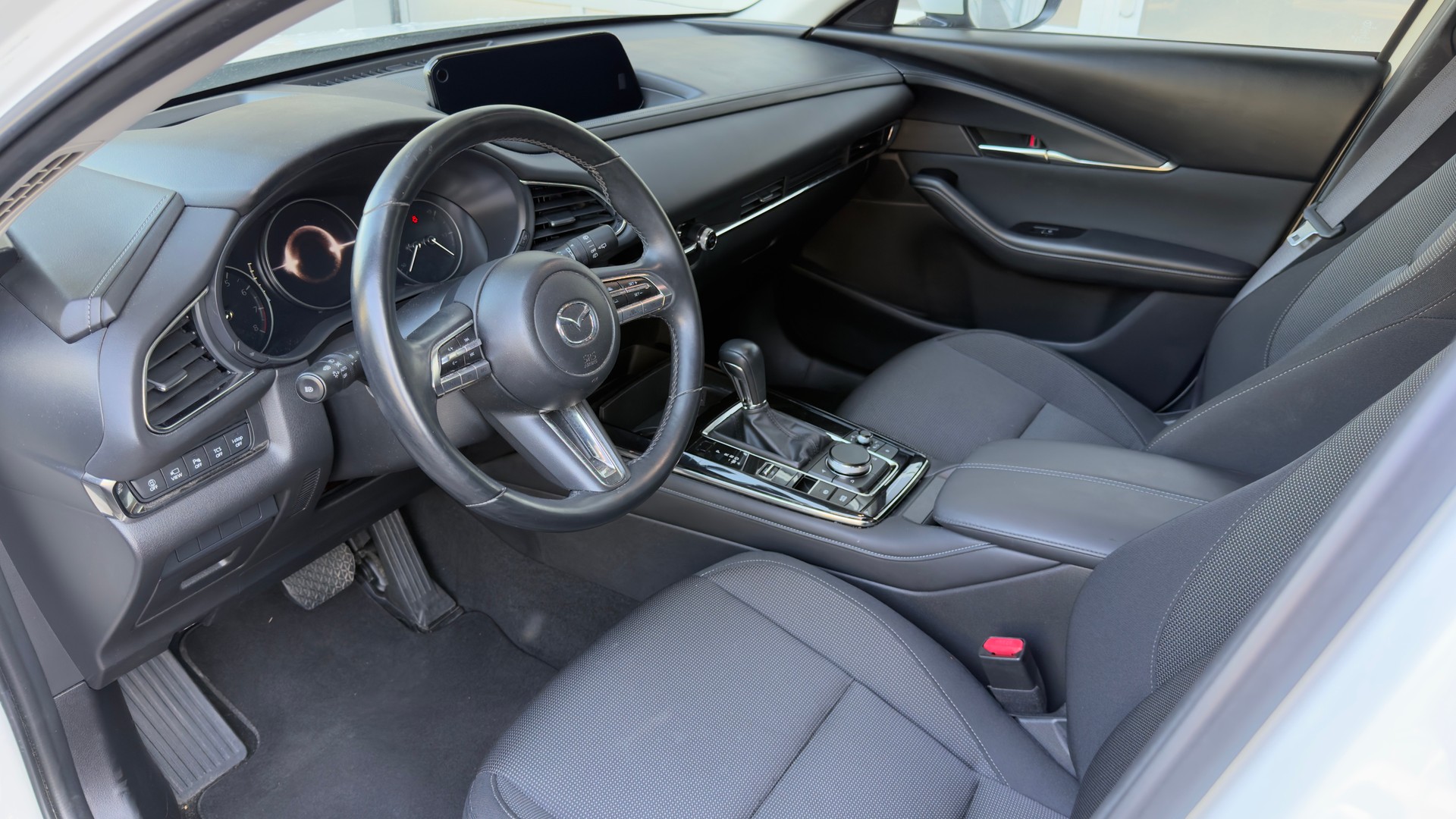 MAZDA CX-30 2.0 150 Ambition Plus AWD-image-13