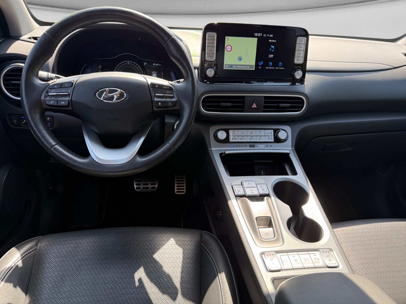 HYUNDAI Kona EV 64 kWh Vertex-image-12