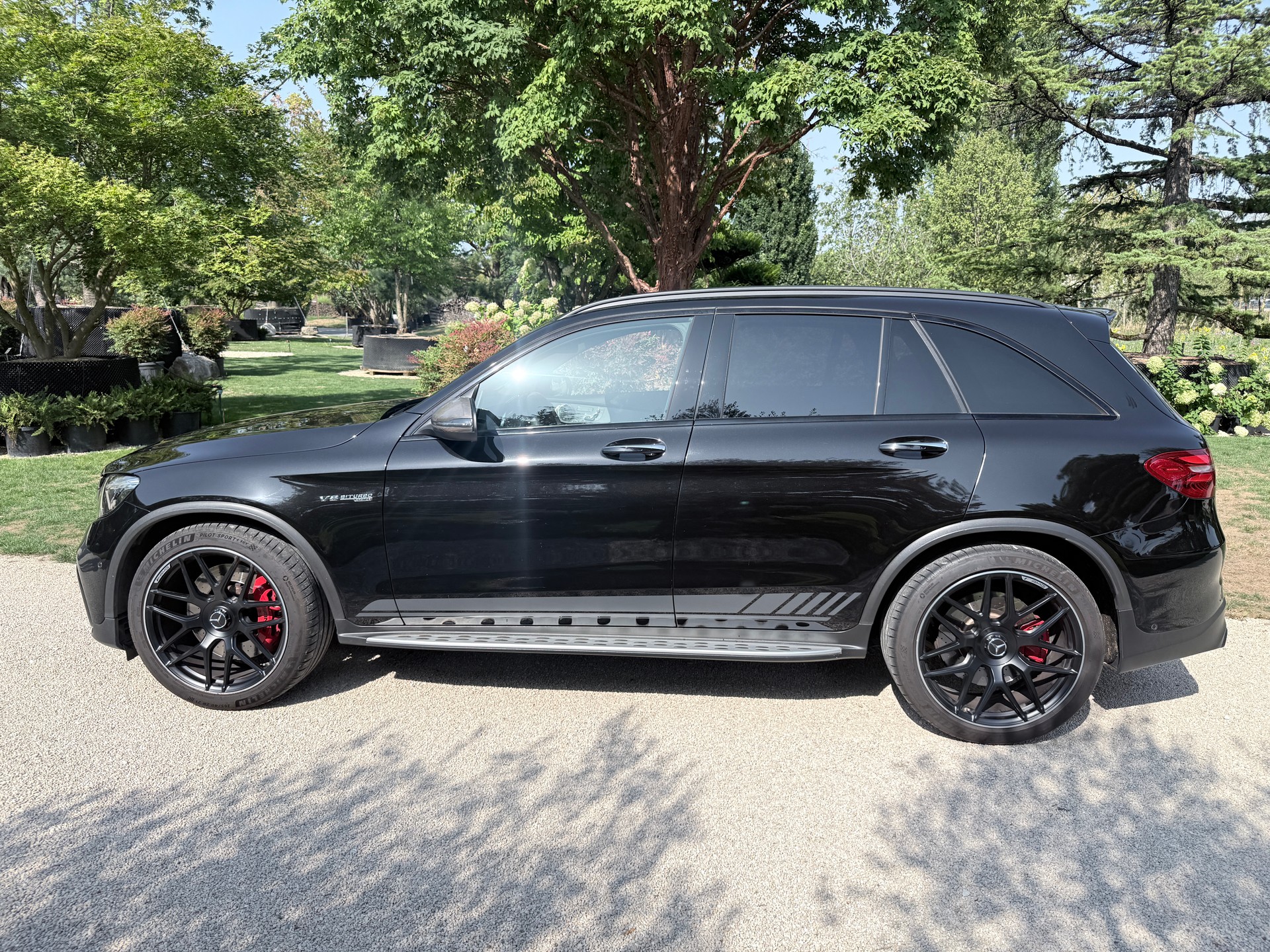 MERCEDES-BENZ GLC 63 S AMG Edition 1 4Matic+ 9G-Tronic-showroom-element-1