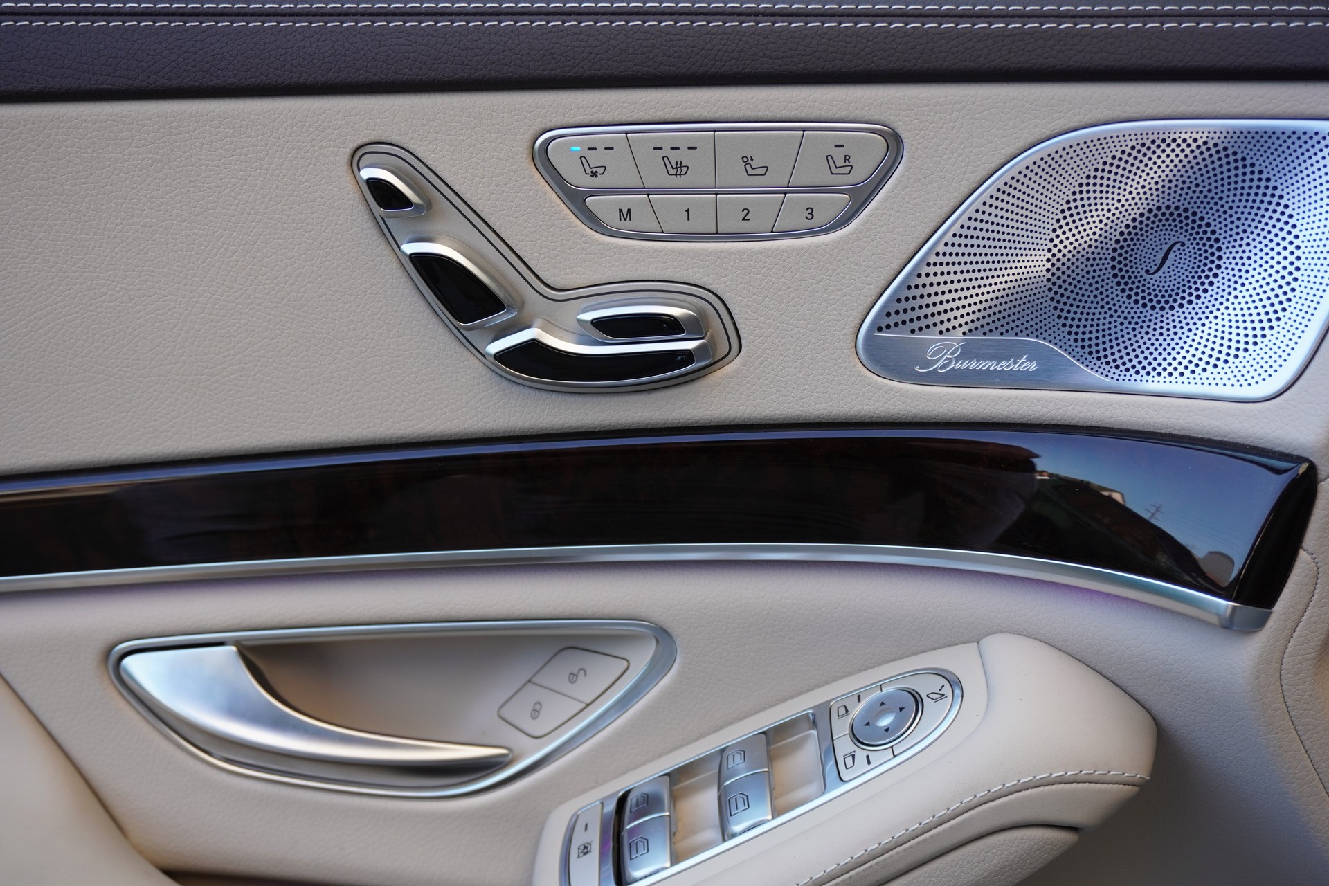 MERCEDES-BENZ S 63 AMG L 4Matic+ 9G-Tronic-image-7