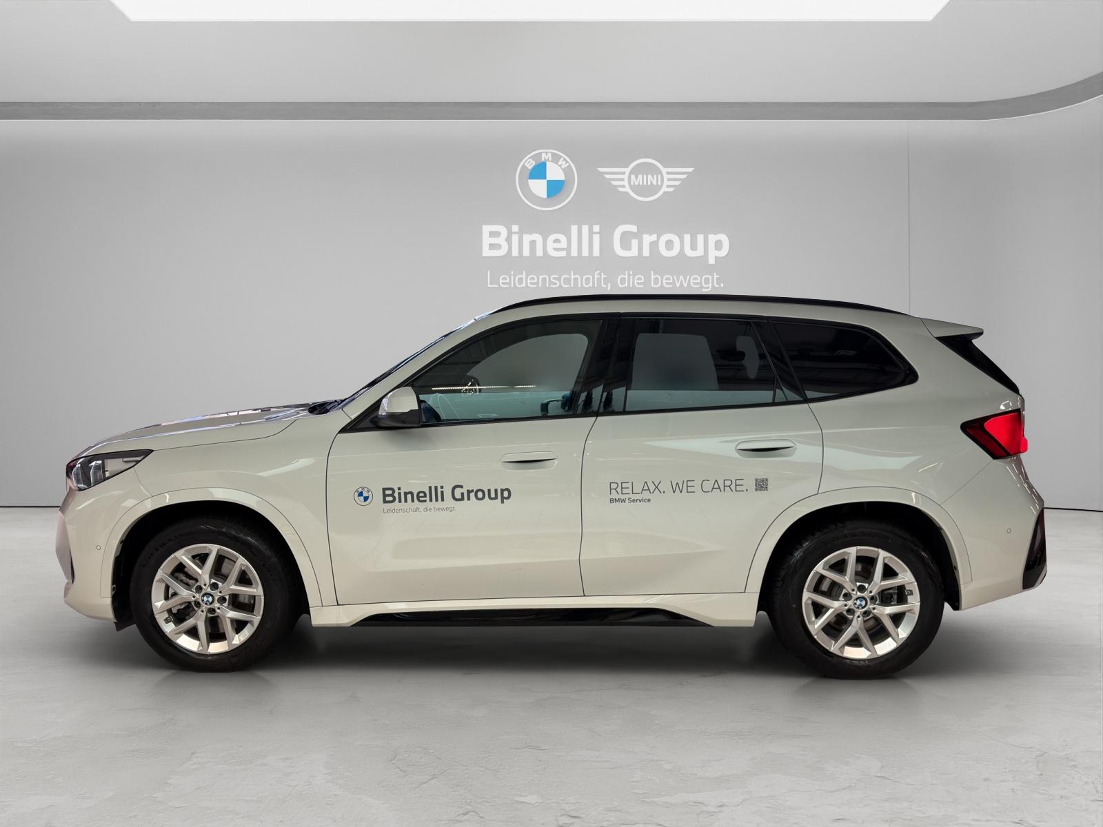 BMW X1 23i xDrive M-SportPaket-showroom-element-1