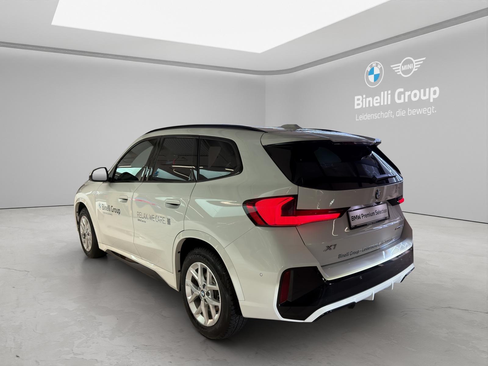 BMW X1 23i xDrive M-SportPaket-showroom-element-2