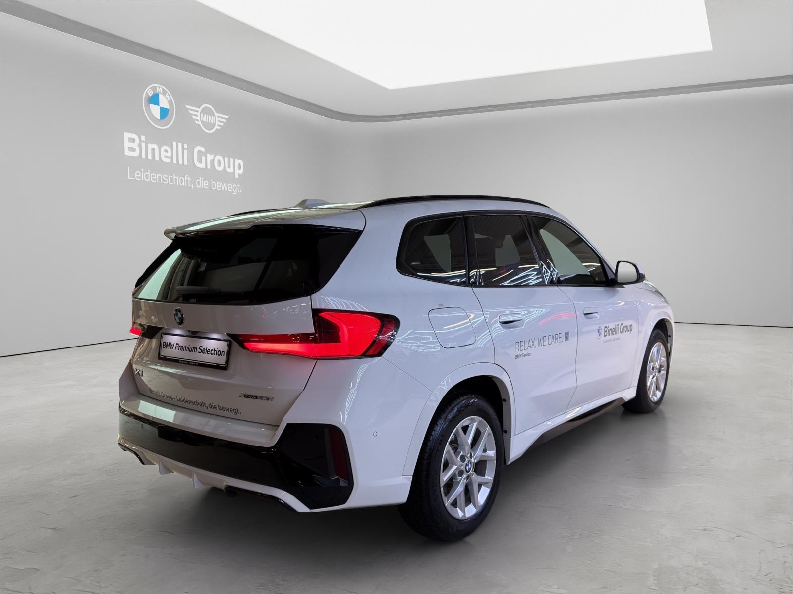 BMW X1 23i xDrive M-SportPaket-image-4