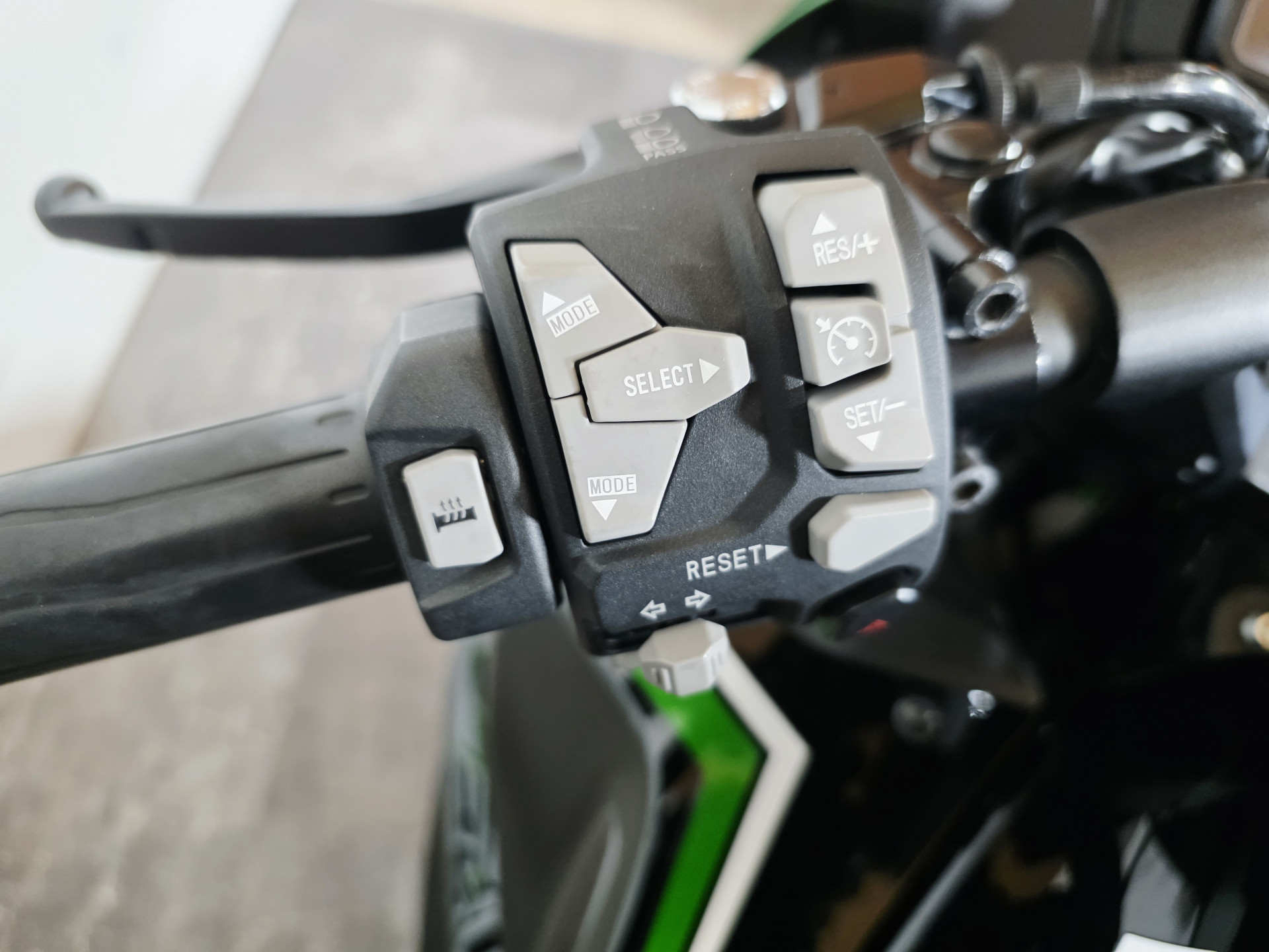 KAWASAKI Ninja 1000 SX Tourer-image-3