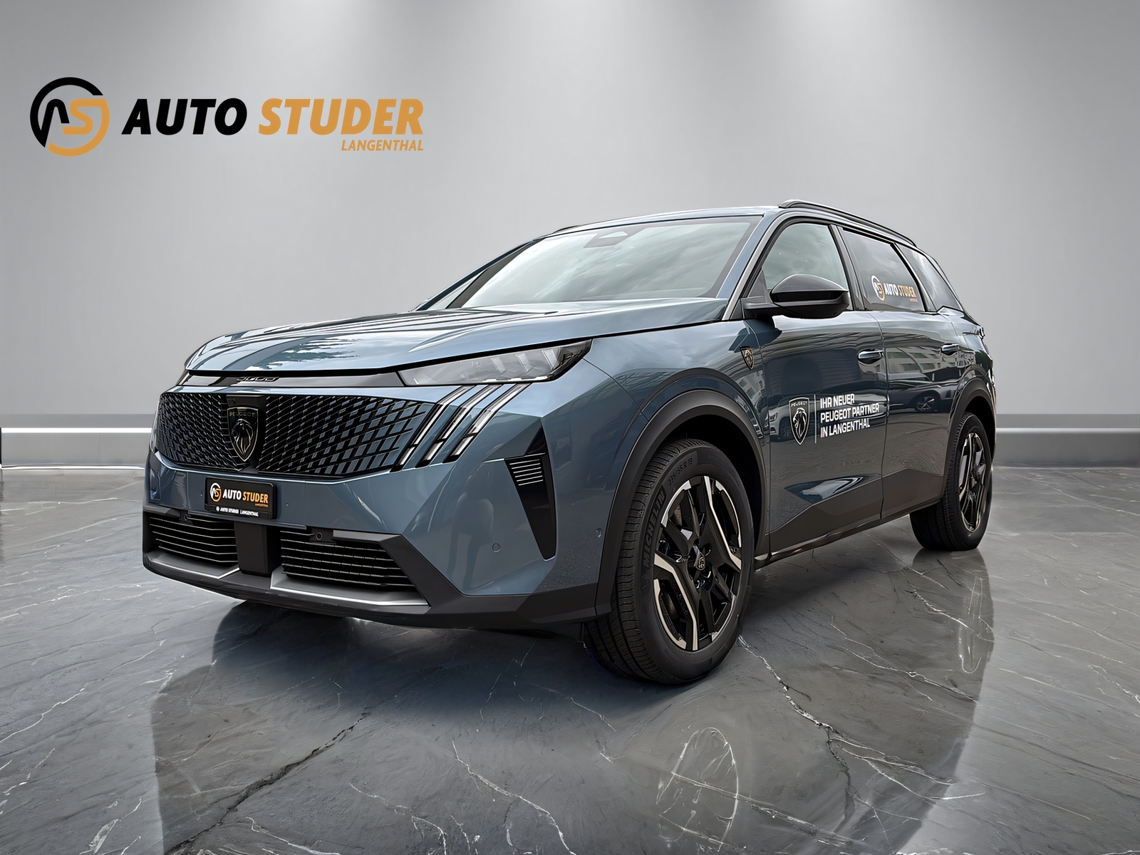 PEUGEOT 5008 1.6 PHEV 225 GT-showroom-element-1