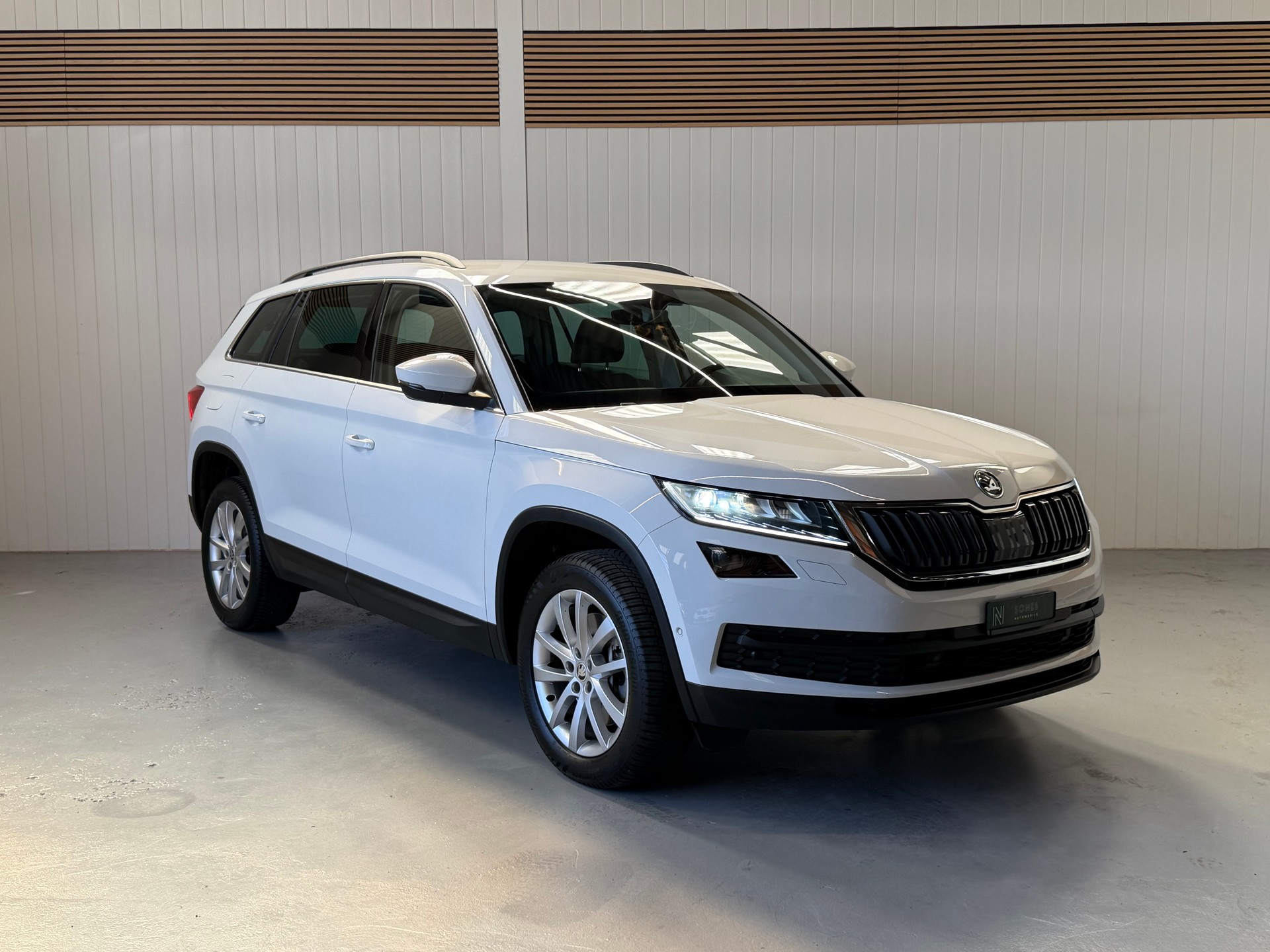 SKODA Kodiaq 2.0 TDI SCR Style 7Plätzer 4x4 DSG frisch ab Service & MfK-image-6