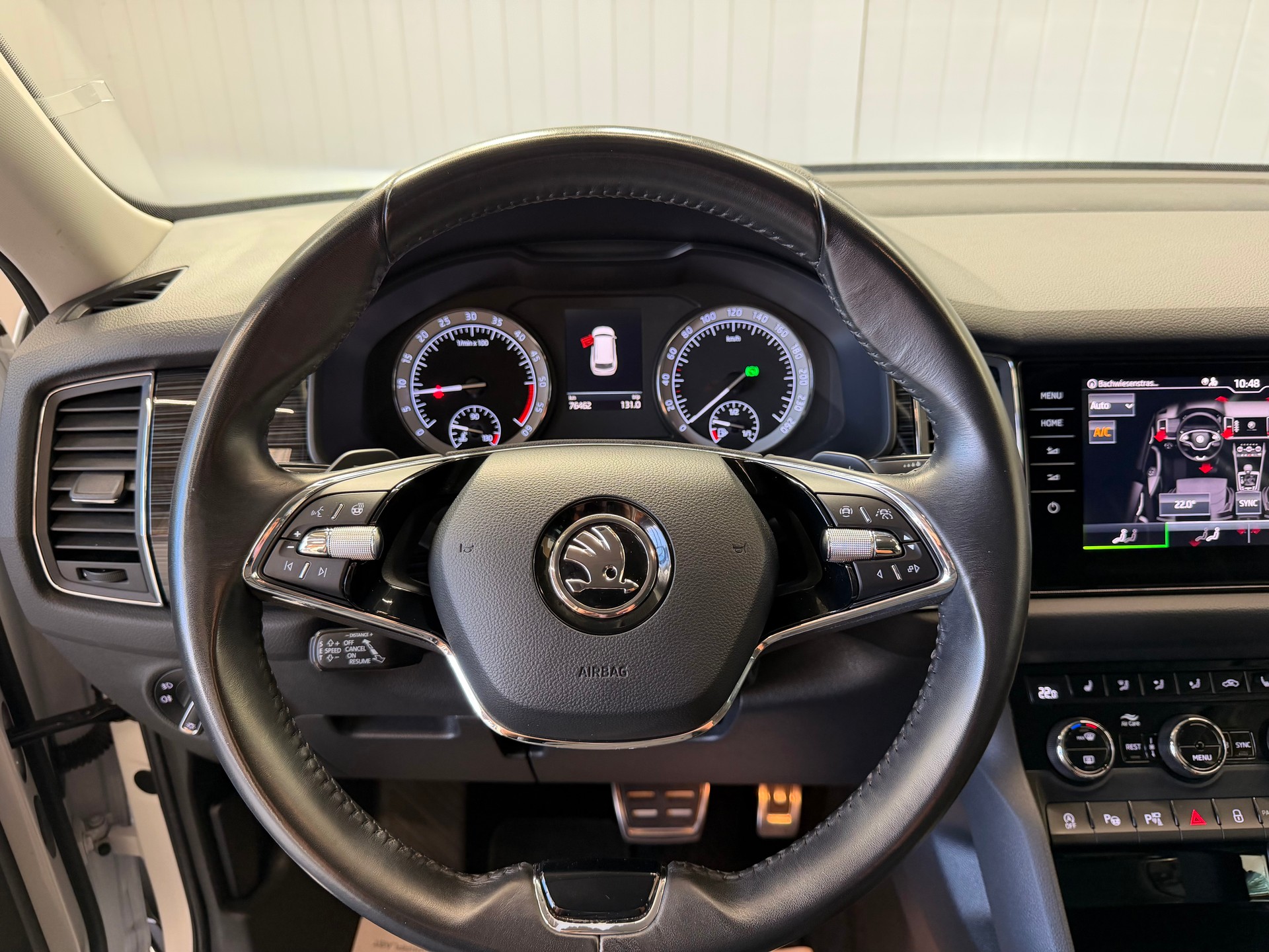 SKODA Kodiaq 2.0 TDI SCR Style 7Plätzer 4x4 DSG frisch ab Service & MfK-image-9