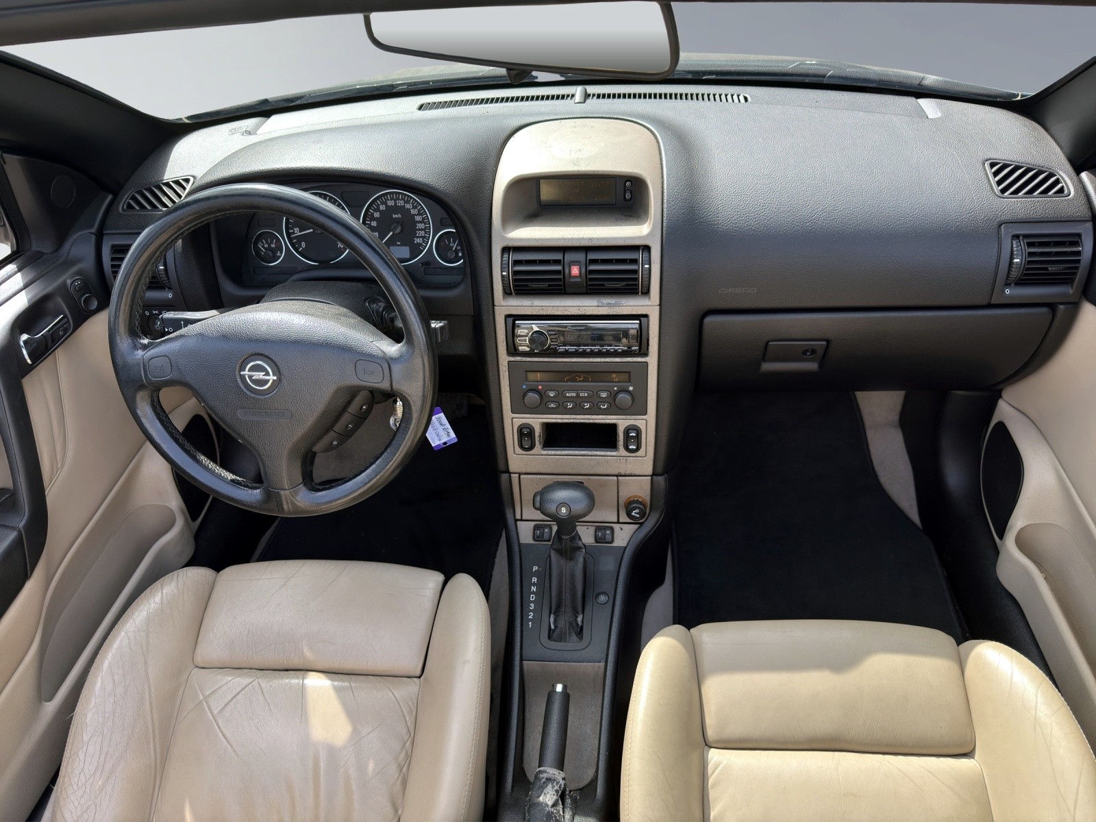 OPEL Astra Cabrio 2.2i 16V Bertone-image-10