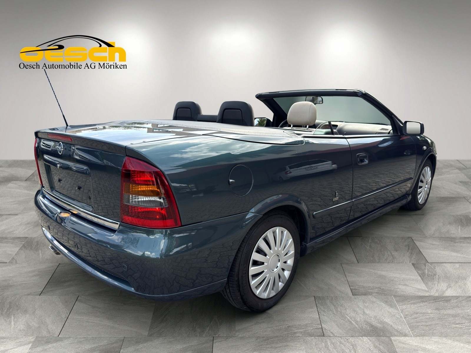 OPEL Astra Cabrio 2.2i 16V Bertone-image-4