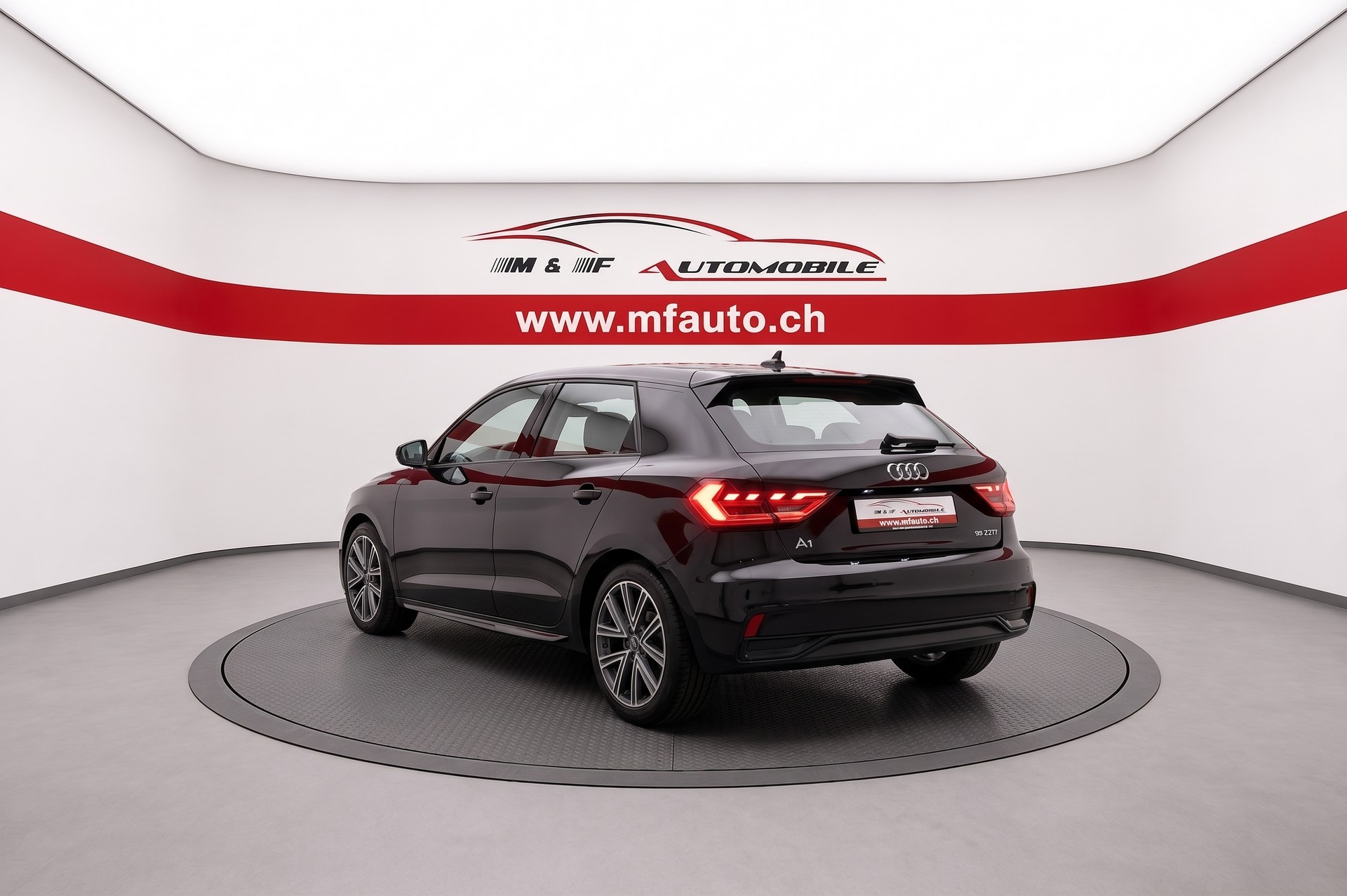 AUDI A1 Sportback 1.5 35 TFSI Advanced S-Tronic-showroom-element-3