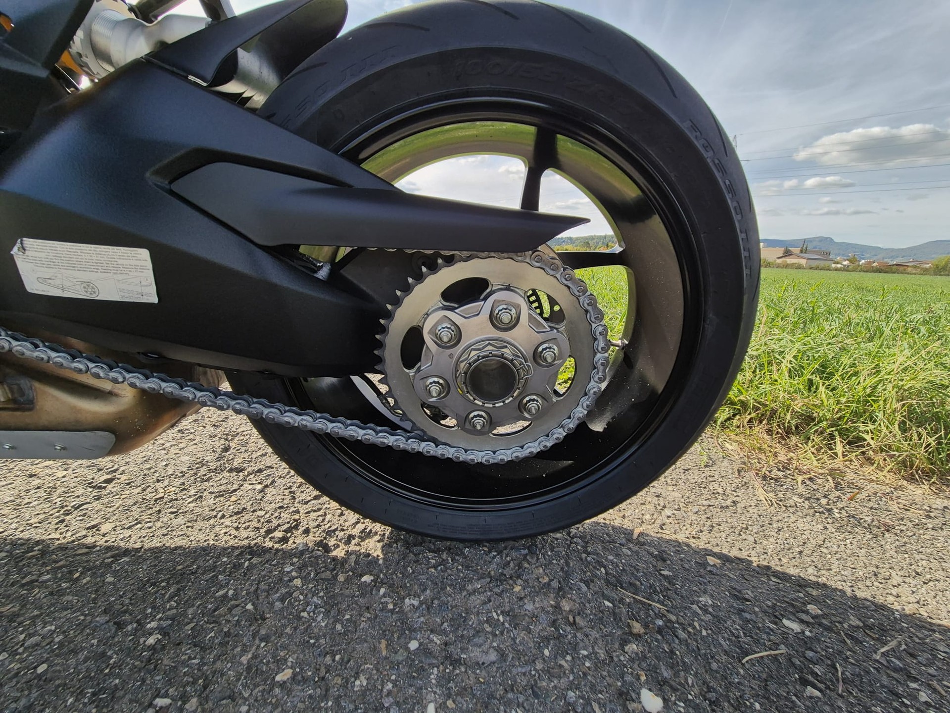 DUCATI 950 Supersport S-image-9