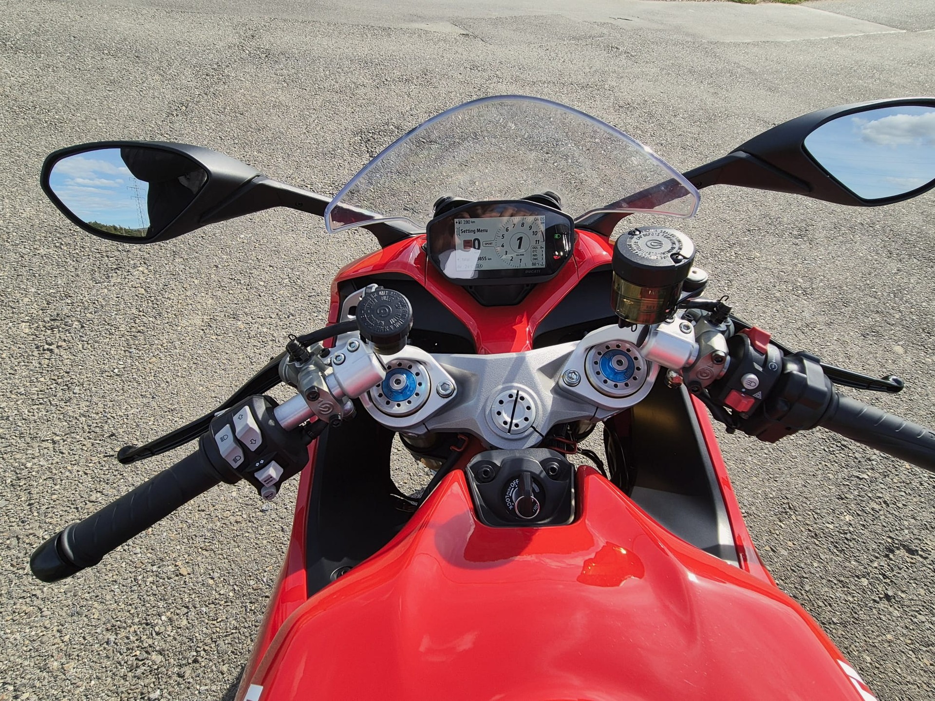 DUCATI 950 Supersport S-image-6