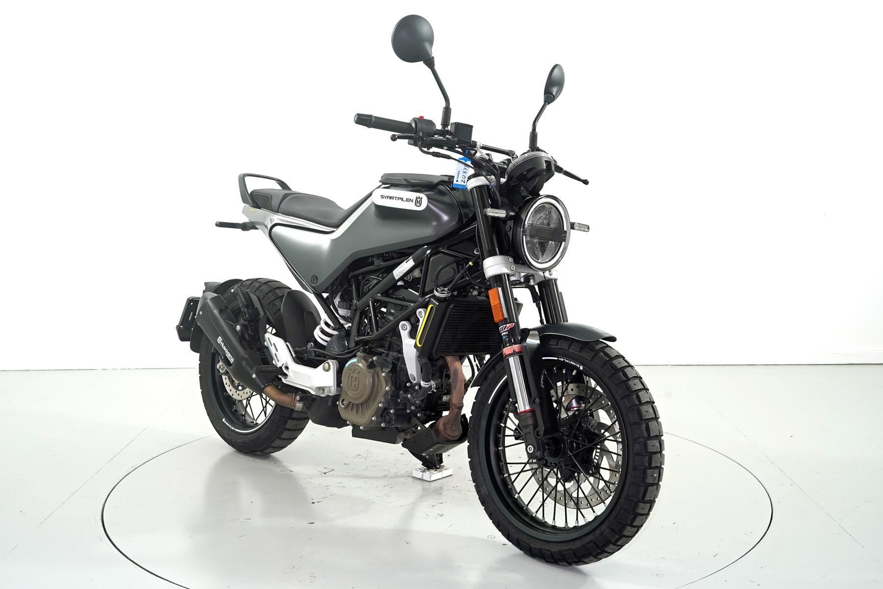 HUSQVARNA Svartpilen 125 ABS-image-1