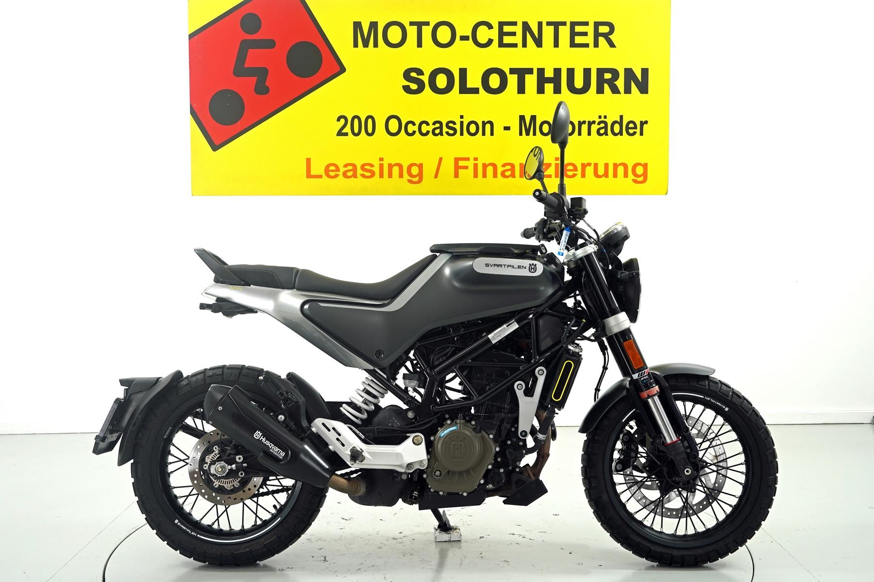 HUSQVARNA Svartpilen 125 ABS-image-0