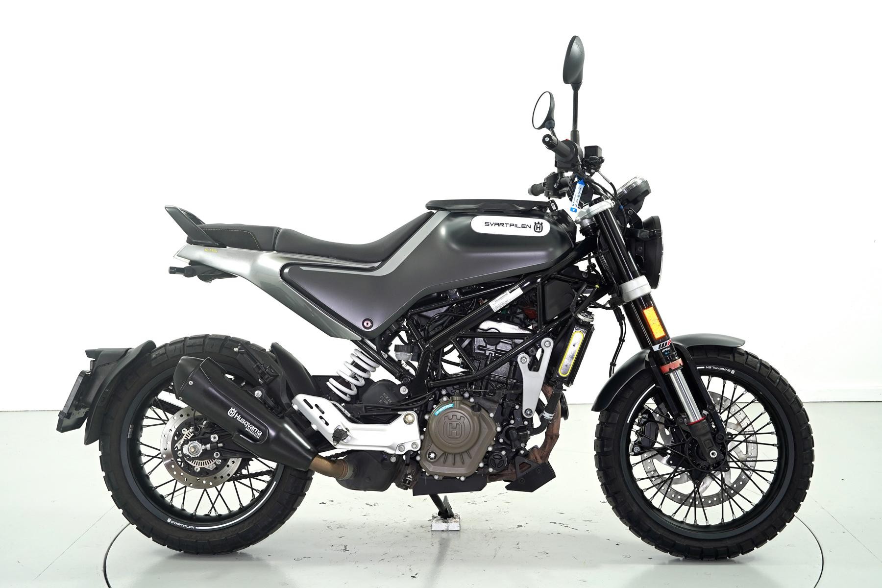 HUSQVARNA Svartpilen 125 ABS-image-3