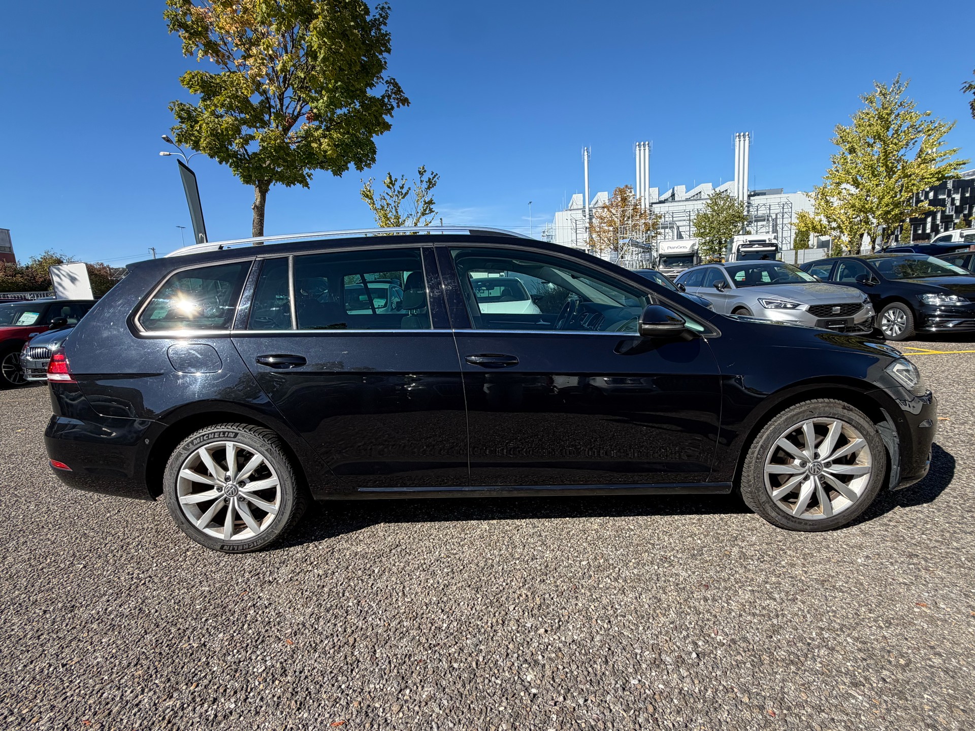 VW Golf Variant 2.0 TDI Highline 4Motion DSG-showroom-element-3