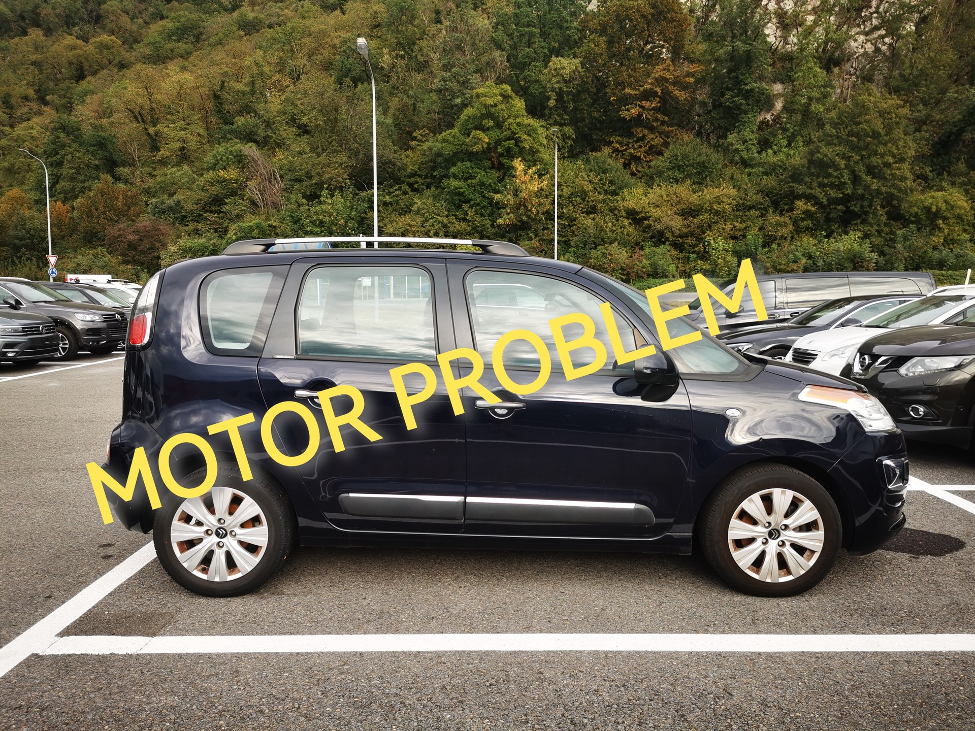CITROEN C3 Picasso 1.2 Pure Tech**Motorschaden** Problème moteur