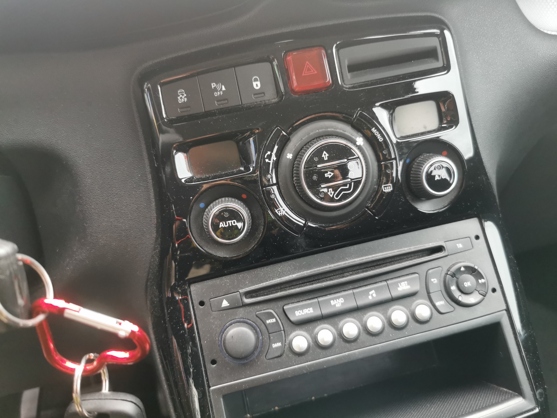 CITROEN C3 Picasso 1.2 Pure Tech**Motorschaden** Problème moteur-image-12