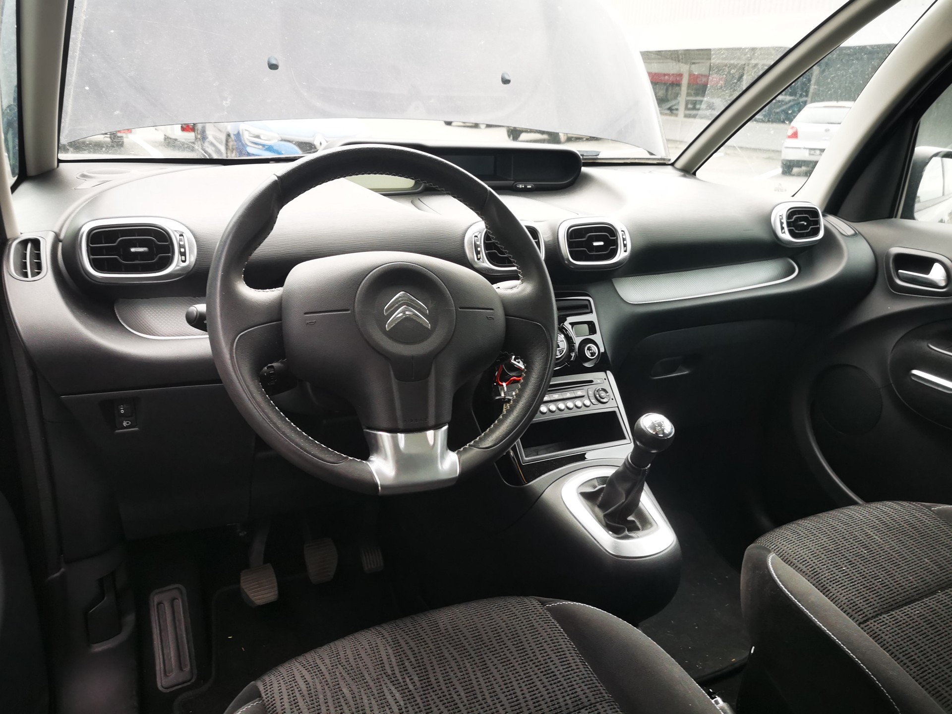 CITROEN C3 Picasso 1.2 Pure Tech**Motorschaden** Problème moteur-image-7
