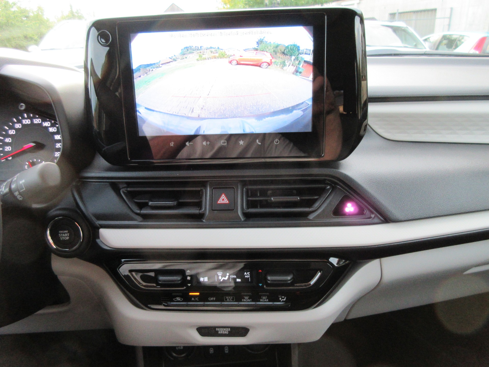 SUZUKI Swift 1.2 Compact + Hybrid CVT NEW MODEL-image-13
