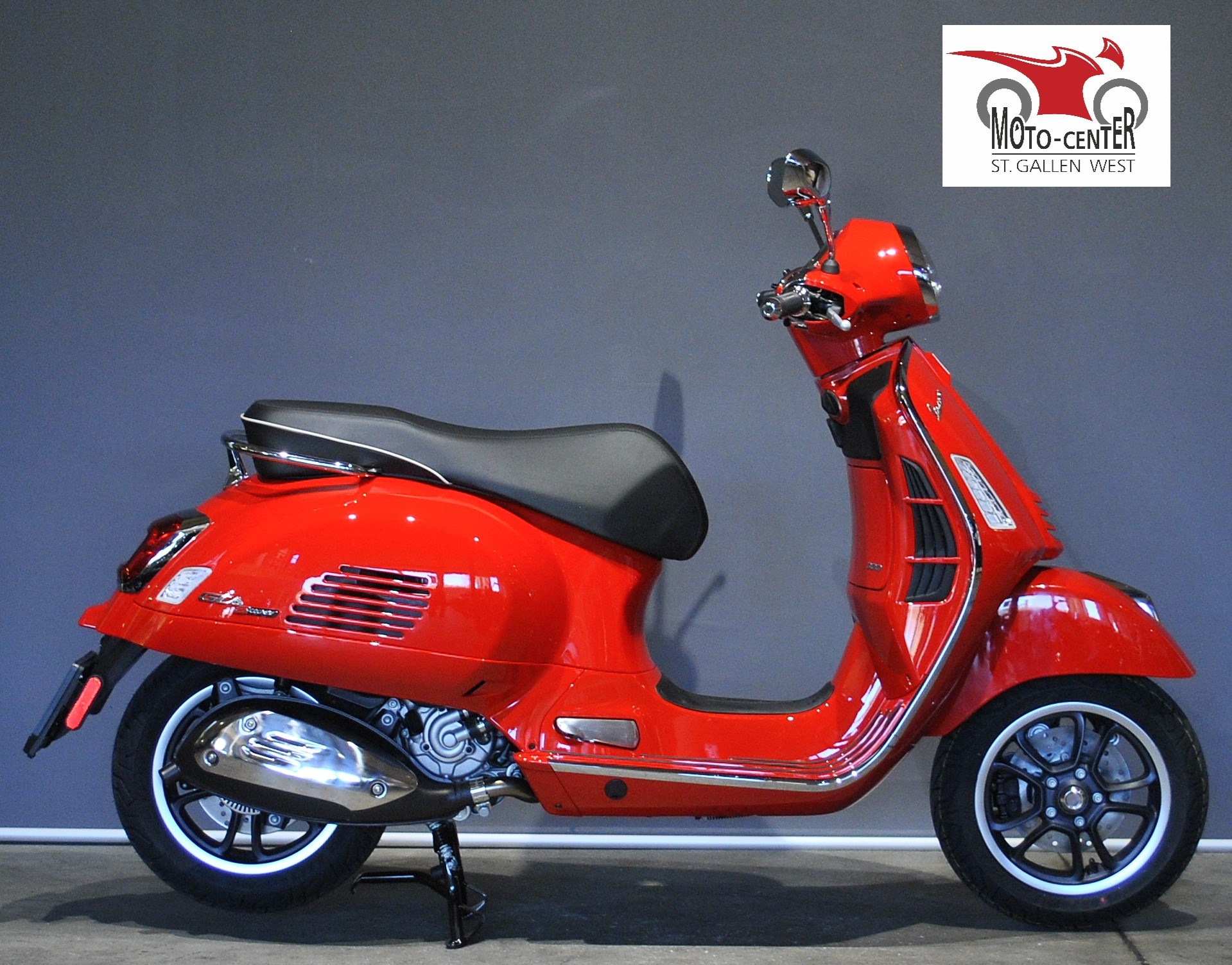 PIAGGIO Vespa GTS 300 Super ABS-image-1