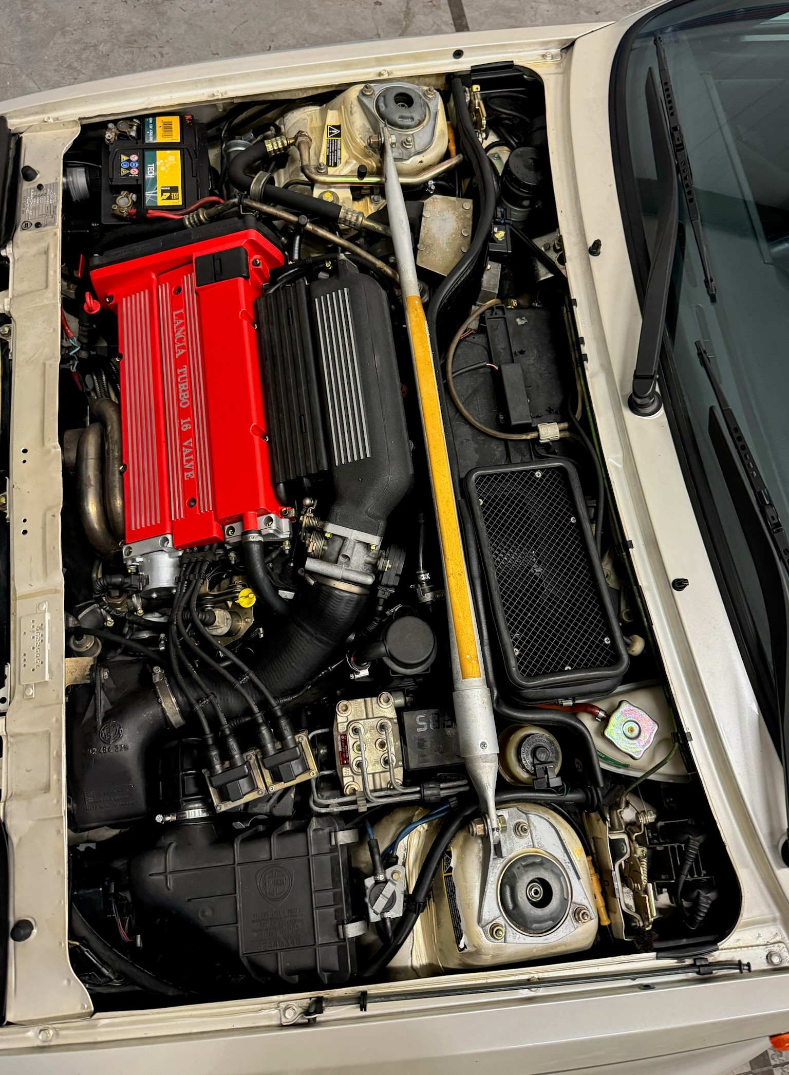 LANCIA Delta HF Integrale Evo 4V-image-25