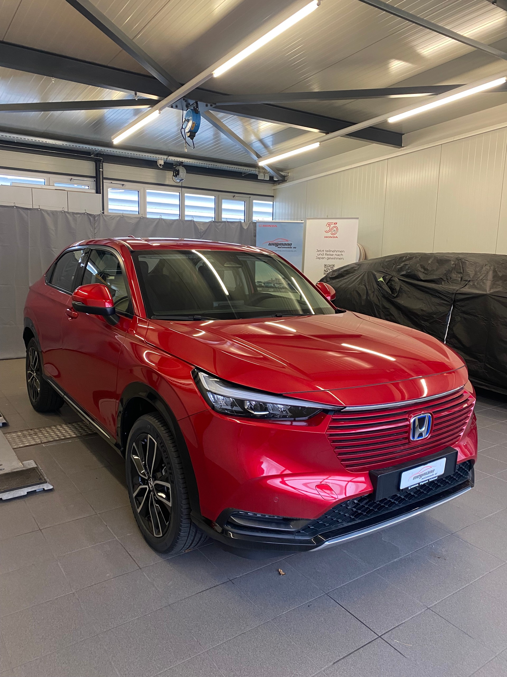 HONDA HR-V 1.5i-MMD Advance CVT-showroom-element-2
